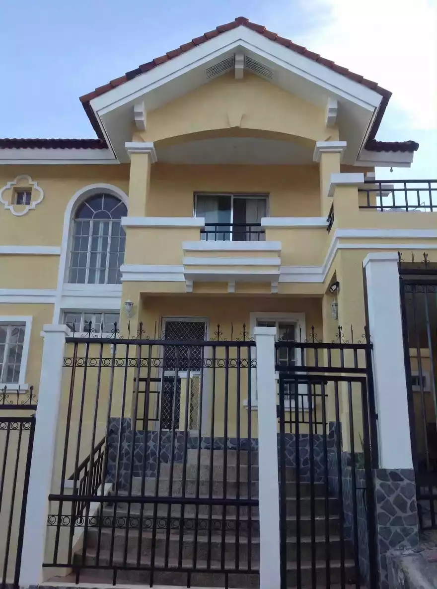 Million Dollar View Corner House in Azienda Milan Talisay City Cebu — House and Lot — Photo 2
