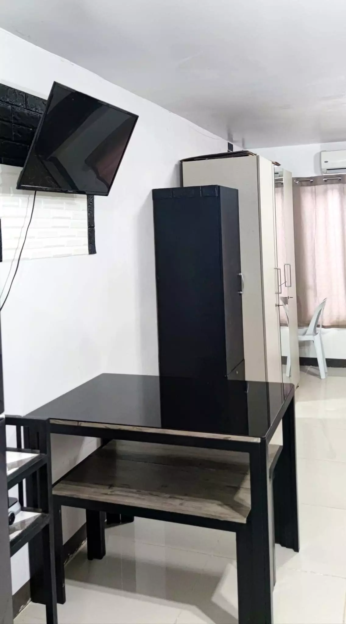 FURNISHED STUDIO UNIT FOR RENT — Studio in Mandaue City, Cebu — Photo 2