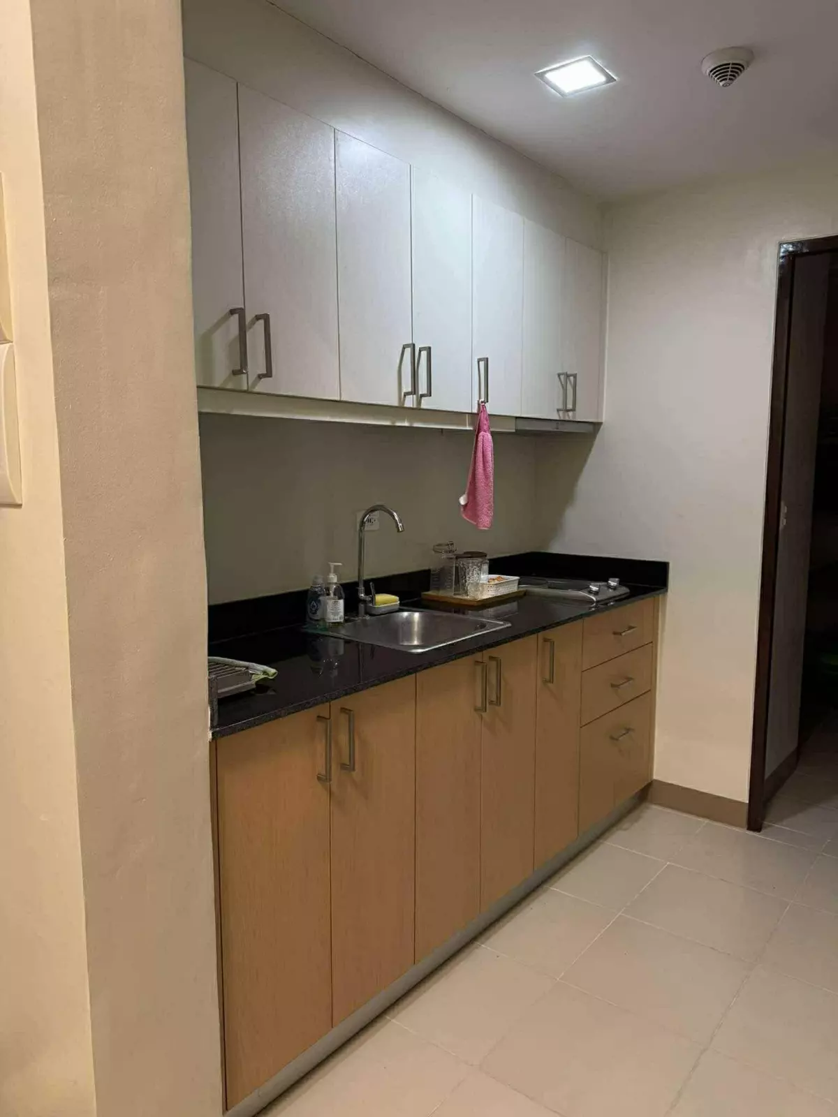 Open photo 13 of 14 — 1 BR Penthouse with Balcony For Sale
