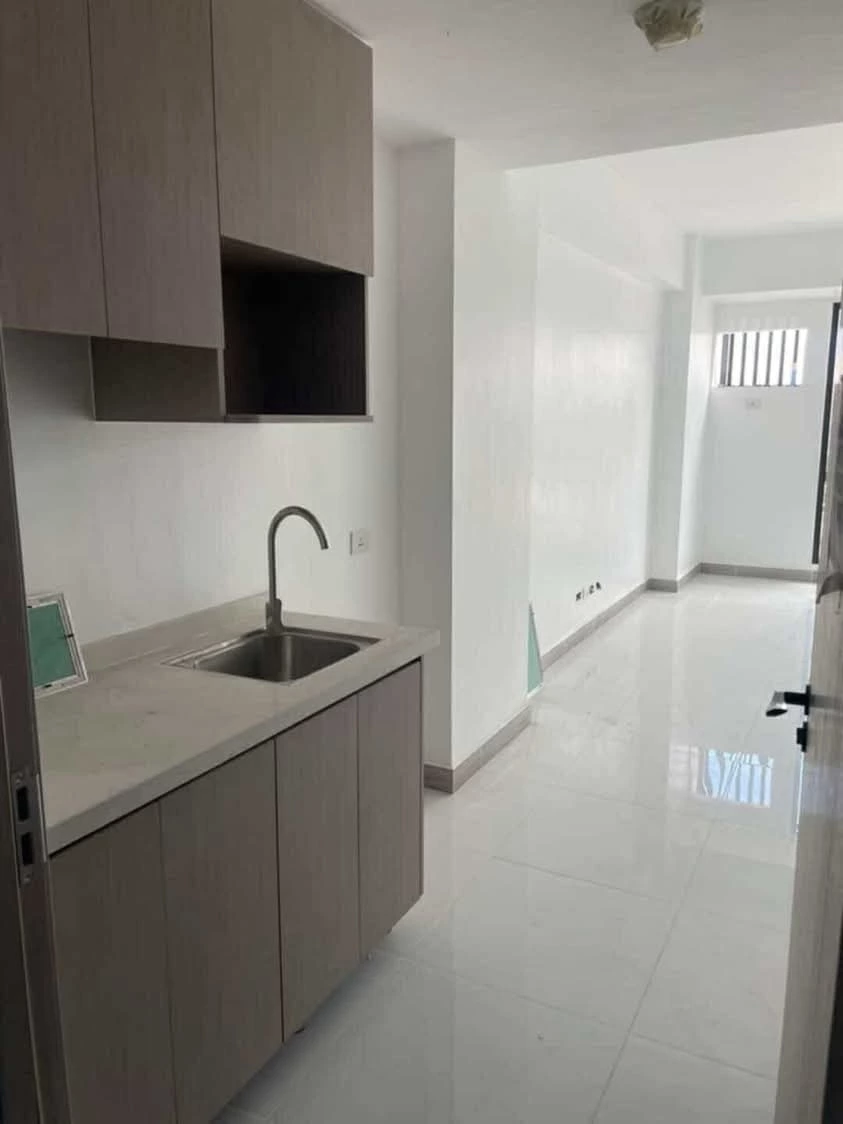 Studio Unit For Assume in ARC Towers — Studio in V Rama Avenue, Cebu City, Cebu — Photo 4