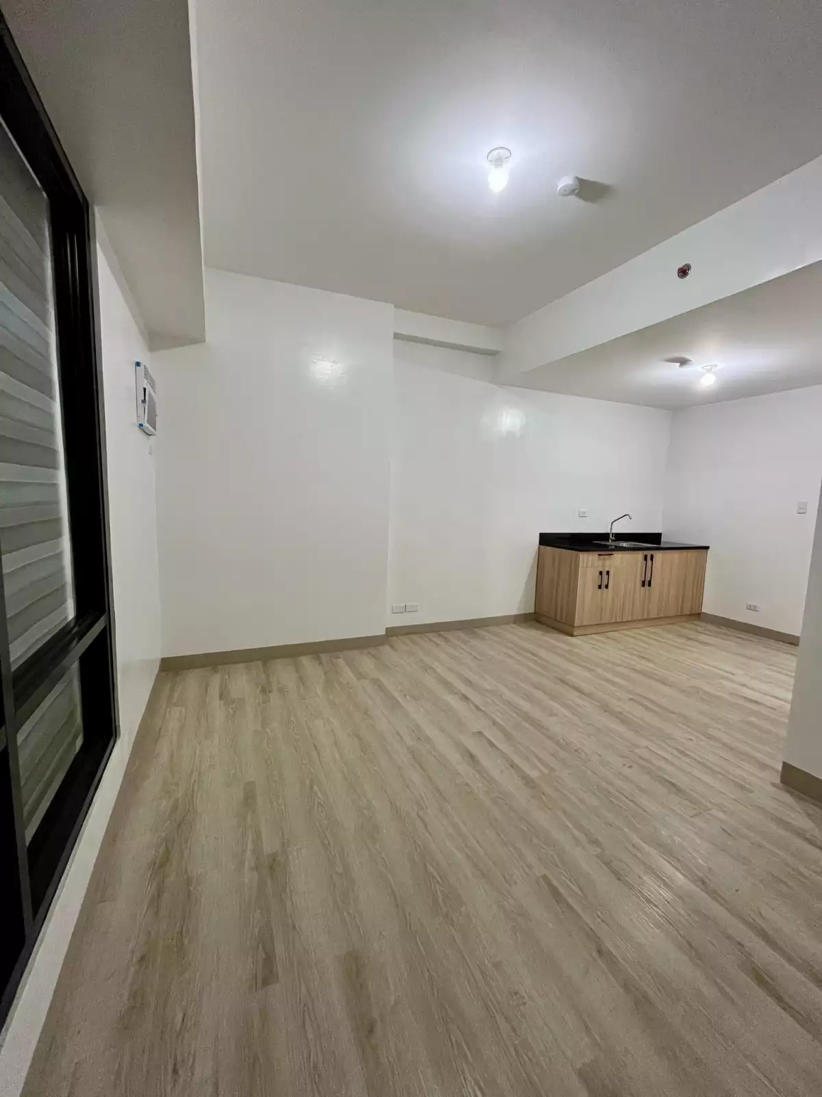 STUDIO UNIT IN MANDTRA RESIDENCES FOR ASSUME — Studio in P. Basubas Street, Mandaue, Cebu — Photo 2