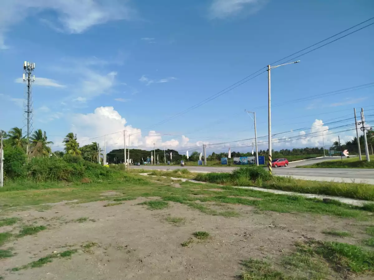 COMMENCIAL SPACE FOR RENT — Space in General Santos City, South Cotabato, Philippines — Photo 2