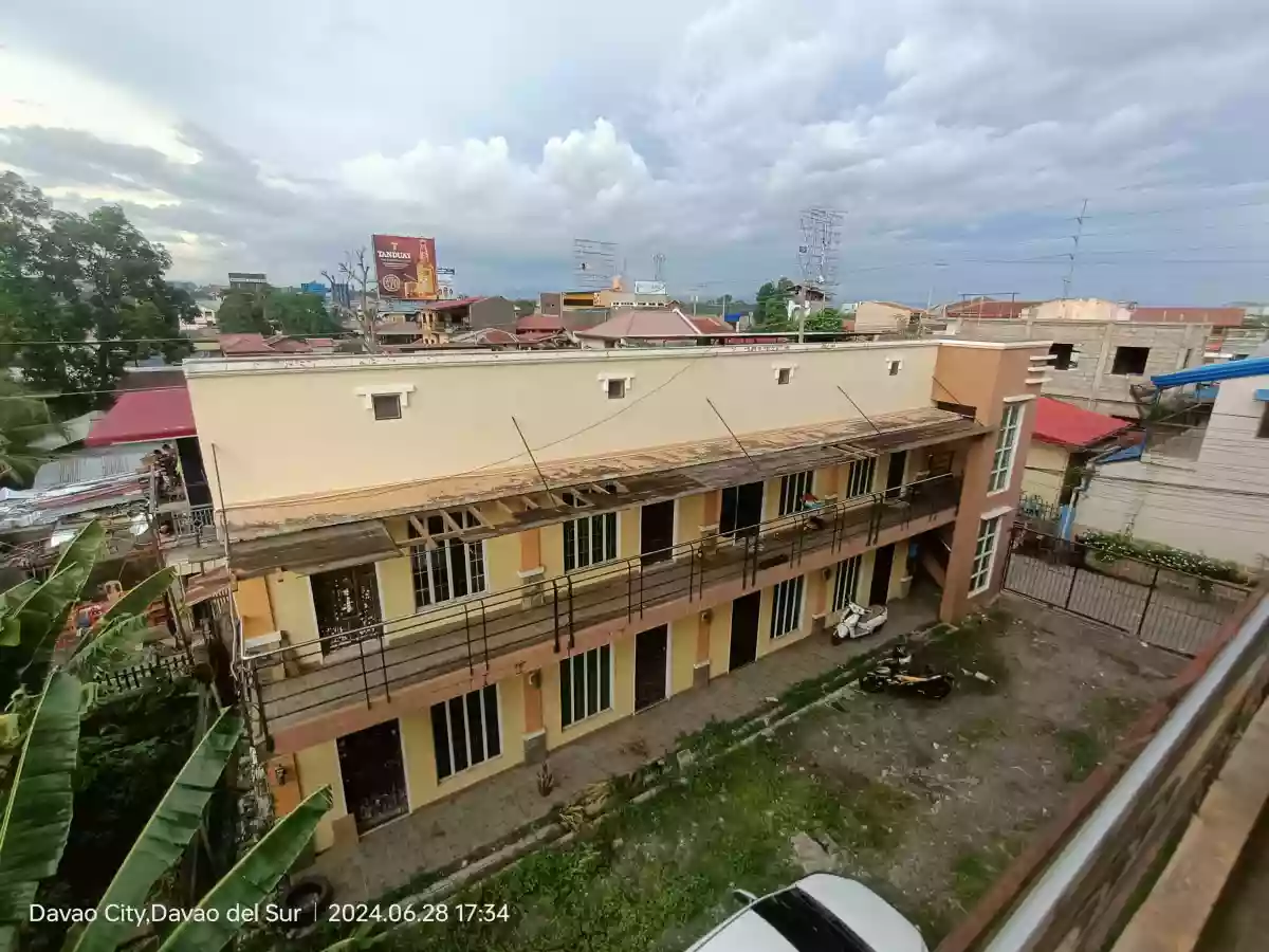 Prime Property for Sale: Perfect Investment for Rental Income Seekers — Building in Bajada, Davao City, Davao del Sur — Photo 6