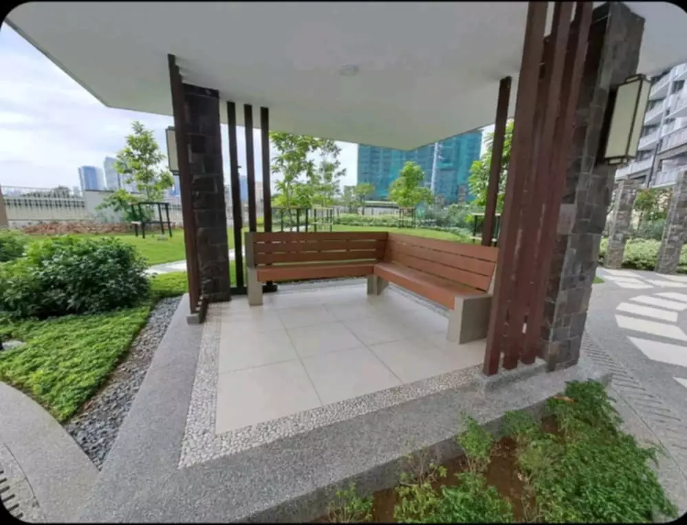 For Sale/Assume — 2 Bedrooms in F. Pasco Avenue, Pasig, Metro Manila — Photo 3