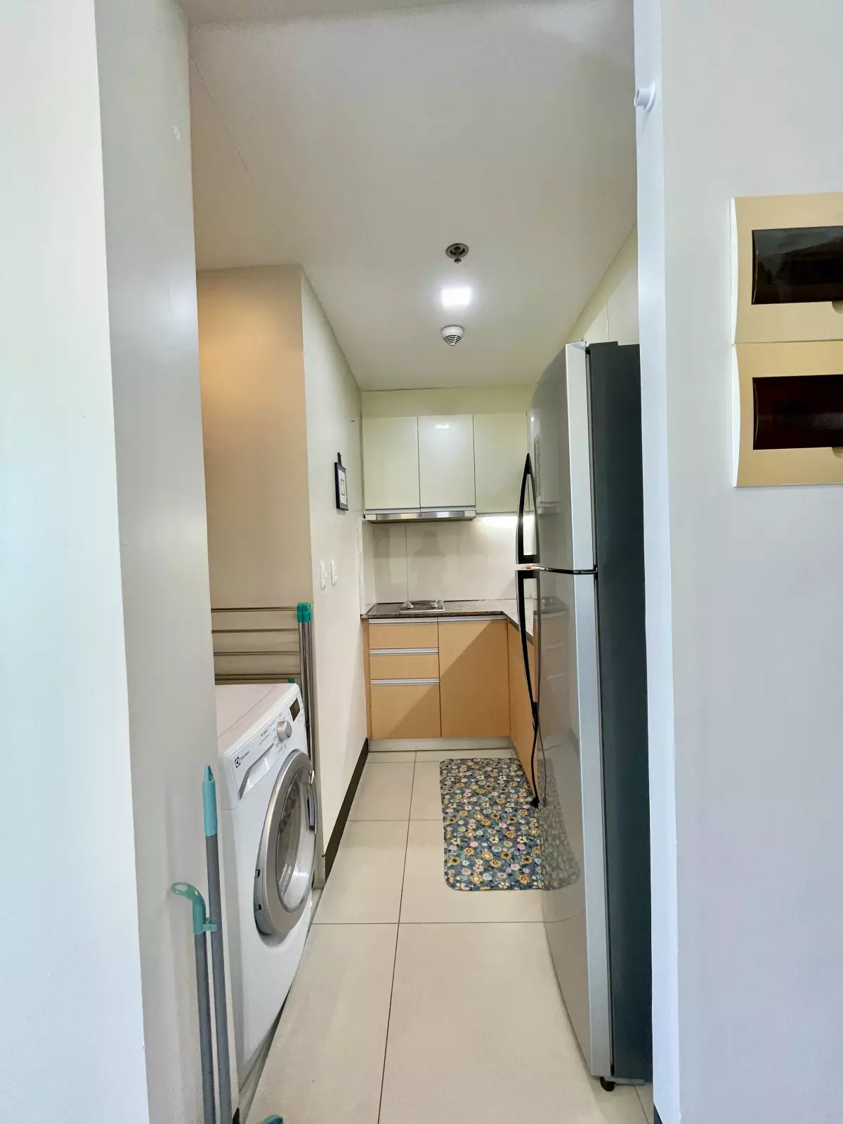 8 Newtown Blvd Executive Studio — Studio in Lapu-Lapu City, Cebu, Philippines — Photo 3