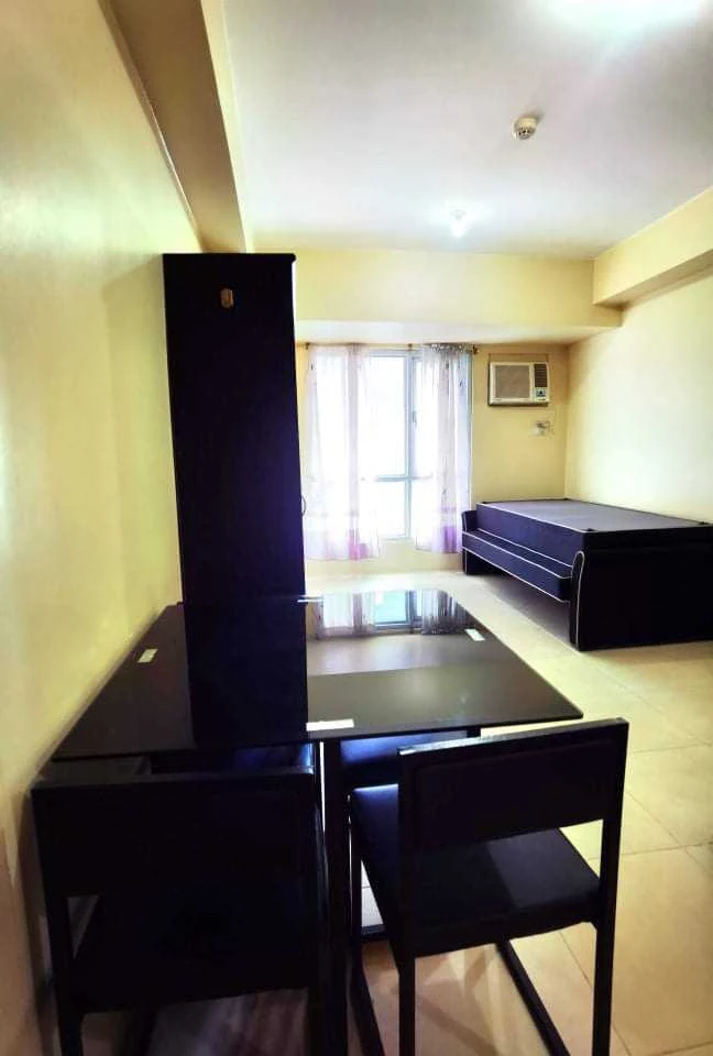 Fully Furnished Studio Unit at Asten 1 Towers Makati — Studio in Malugay, Makati, Metro Manila — Photo 3