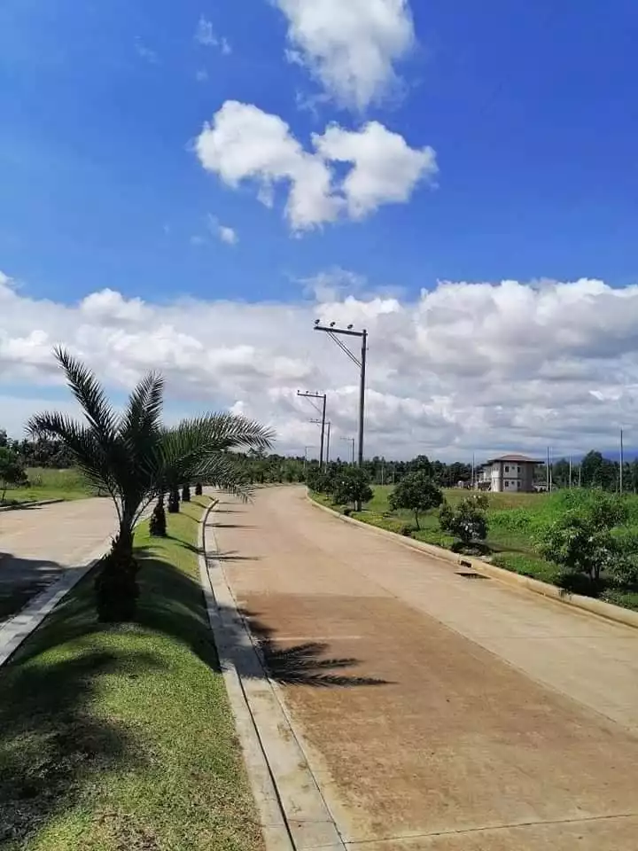 HOUSE AND LOT FOR SALE IN URAYA RESIDENCES — House and Lot in Talomo, Davao City, Davao del Sur — Photo 4