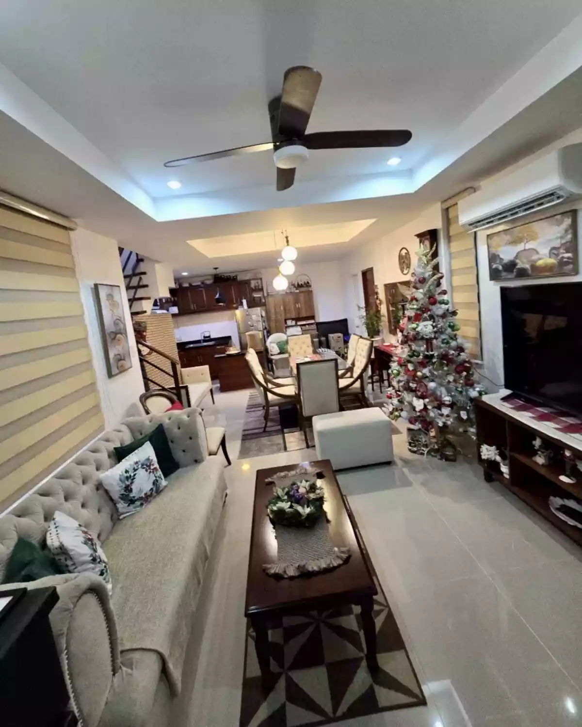 Semi-furnished Beautiful House in a gated subdivision near malls — House and Lot in Unnamed Road, Minglanilla, Cebu — Photo 7