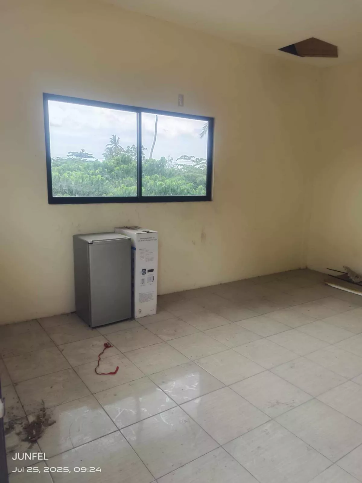 2 HOUSE AND LOT FOR SALE in COMPOSTELA CEBU FOR ONLY 8M — House and Lot in Compostela, Cebu, Philippines — Photo 3