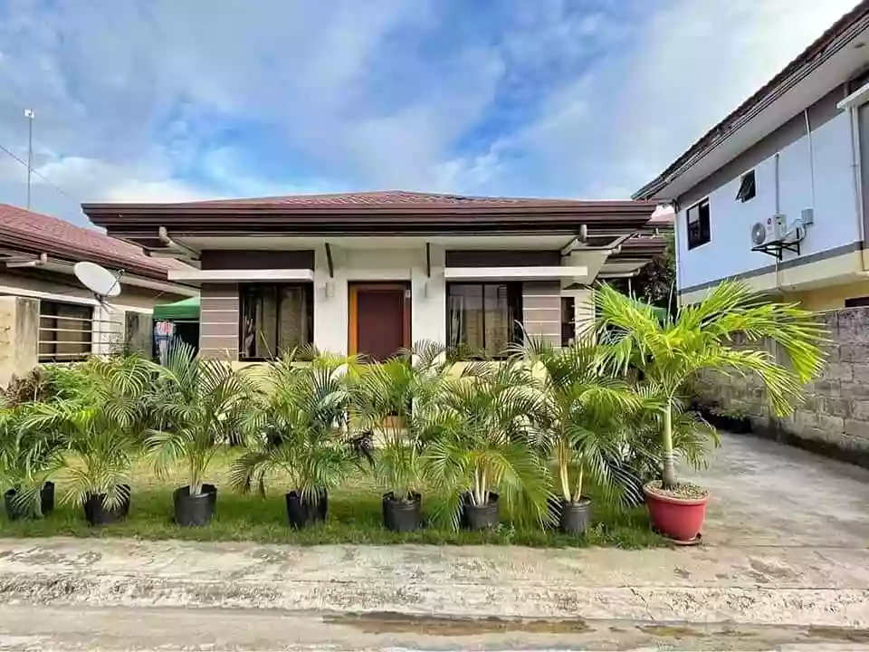 SINGLE STOREY 2 BEDROOM HOUSE AND LOT FOR SALE