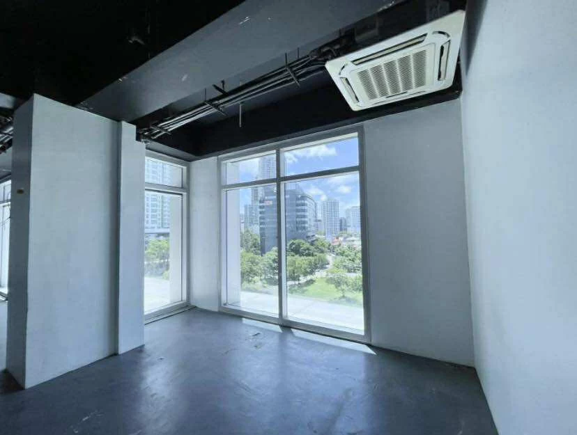 93.07 Sqm. Office Space FOR RENT In Cebu Business Park — Office in Sumilon Road, Cebu City, Cebu — Photo 2