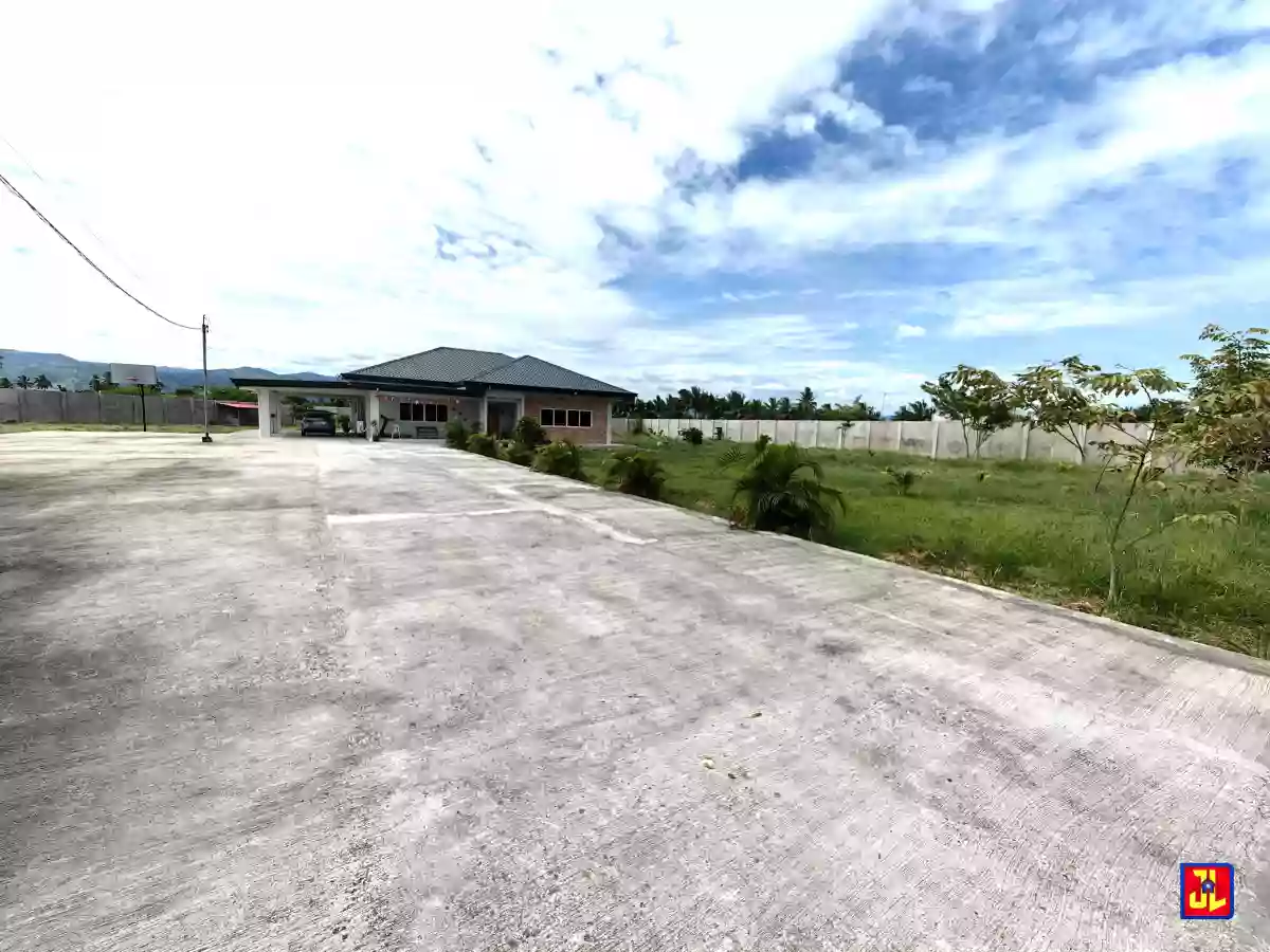 P5M Discount! From P30M to P25M! Amazing House Rush Sale in Luca, Tanjay [available] — House and Lot in Negros Oriental, Philippines — Photo 2