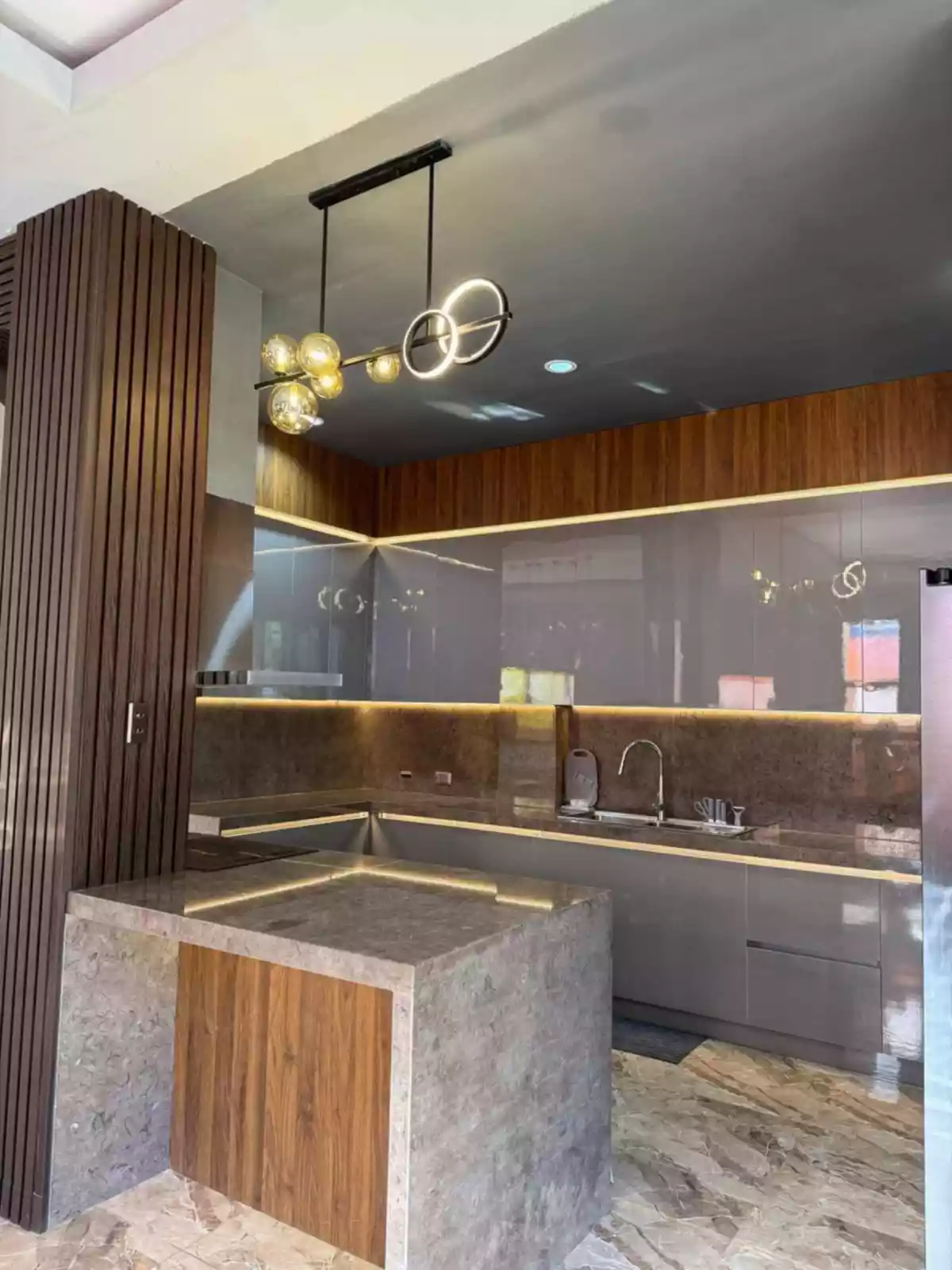 Open photo 12 of 20 — MARIA LUISA HOUSE AND LOT