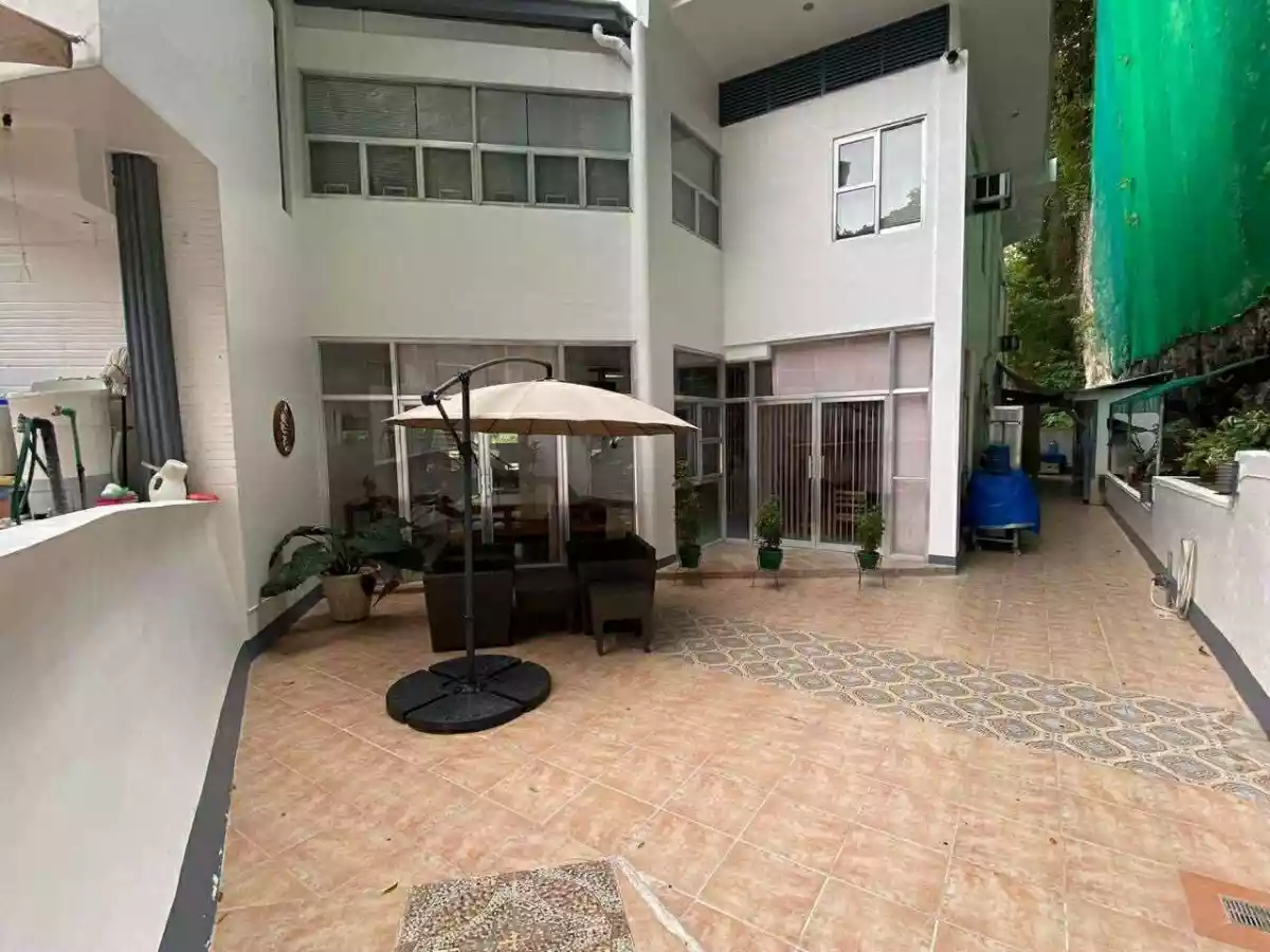 For Sale:  As Is  House and Lot in Paseo Sally Maria Luisa Estate Park Phase 9 — House and Lot in Cebu City, Cebu, Philippines — Photo 5