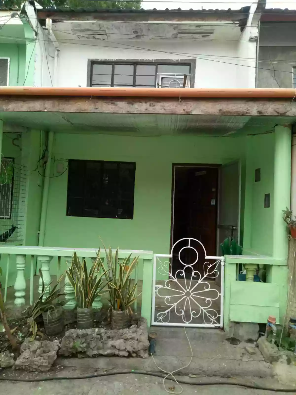 House and Lot at Deca Homes Sabang Danao