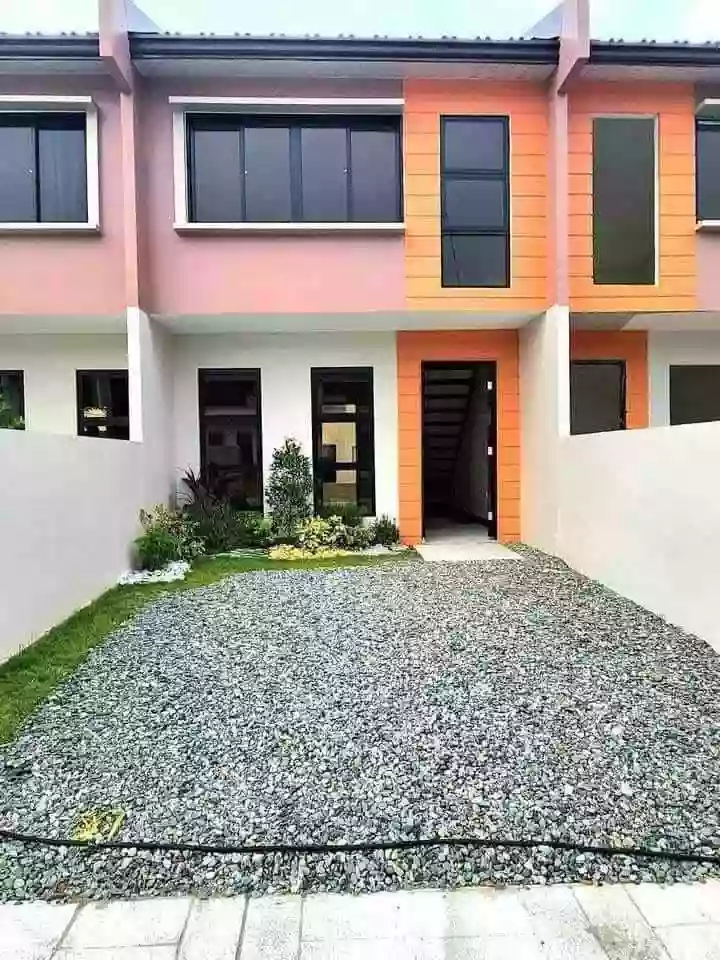 Deca Homes Angeles city 