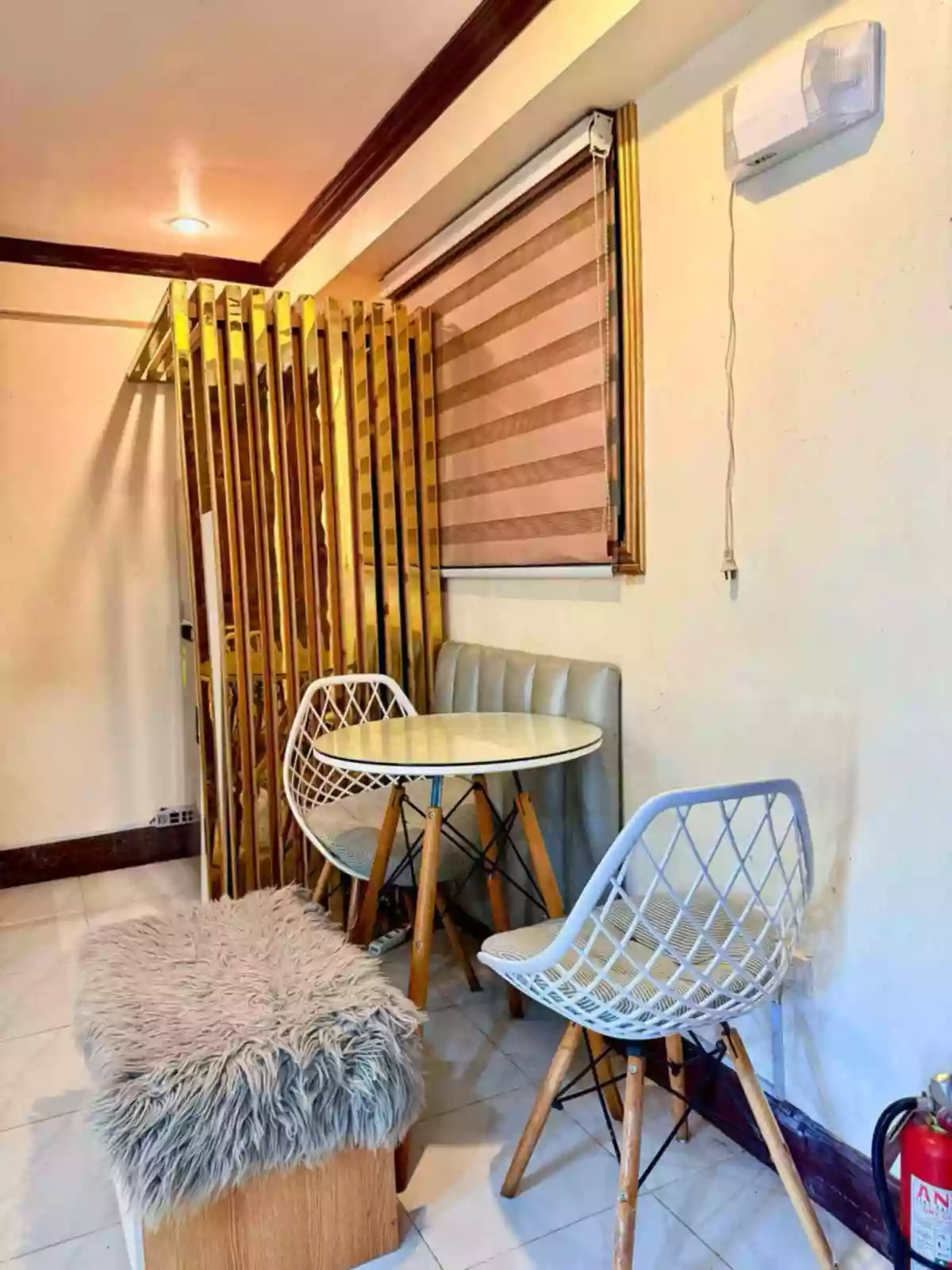 FOR SALE: 2 Bedroom Unit in Mactan Oasis Gardens Condominium — 2 Bedrooms in Cebu — Photo 3