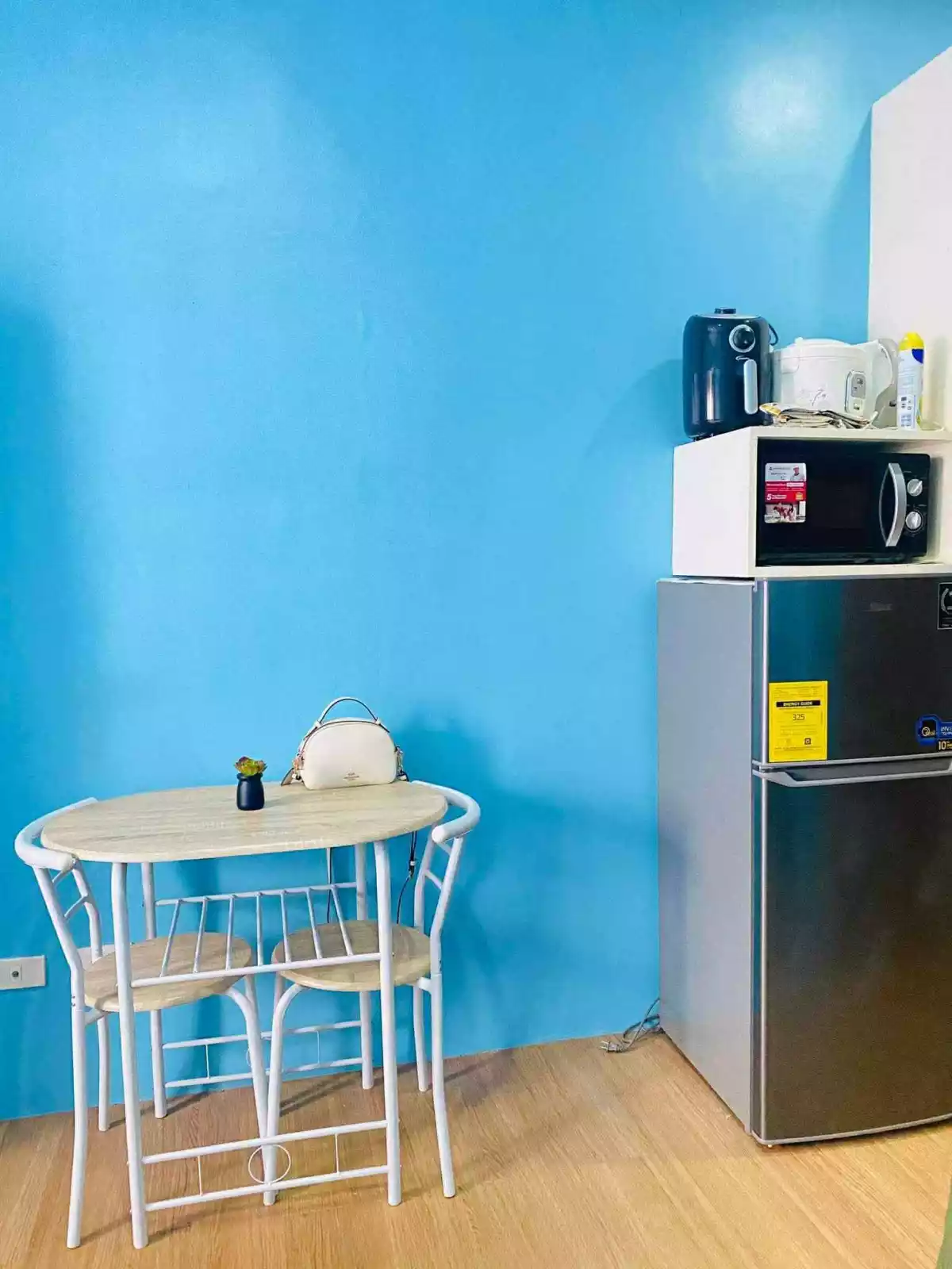 BAYANIHAN FLATS STUDIO — Studio in Pajac-Maribago Road, Lapu-Lapu, Cebu — Photo 3