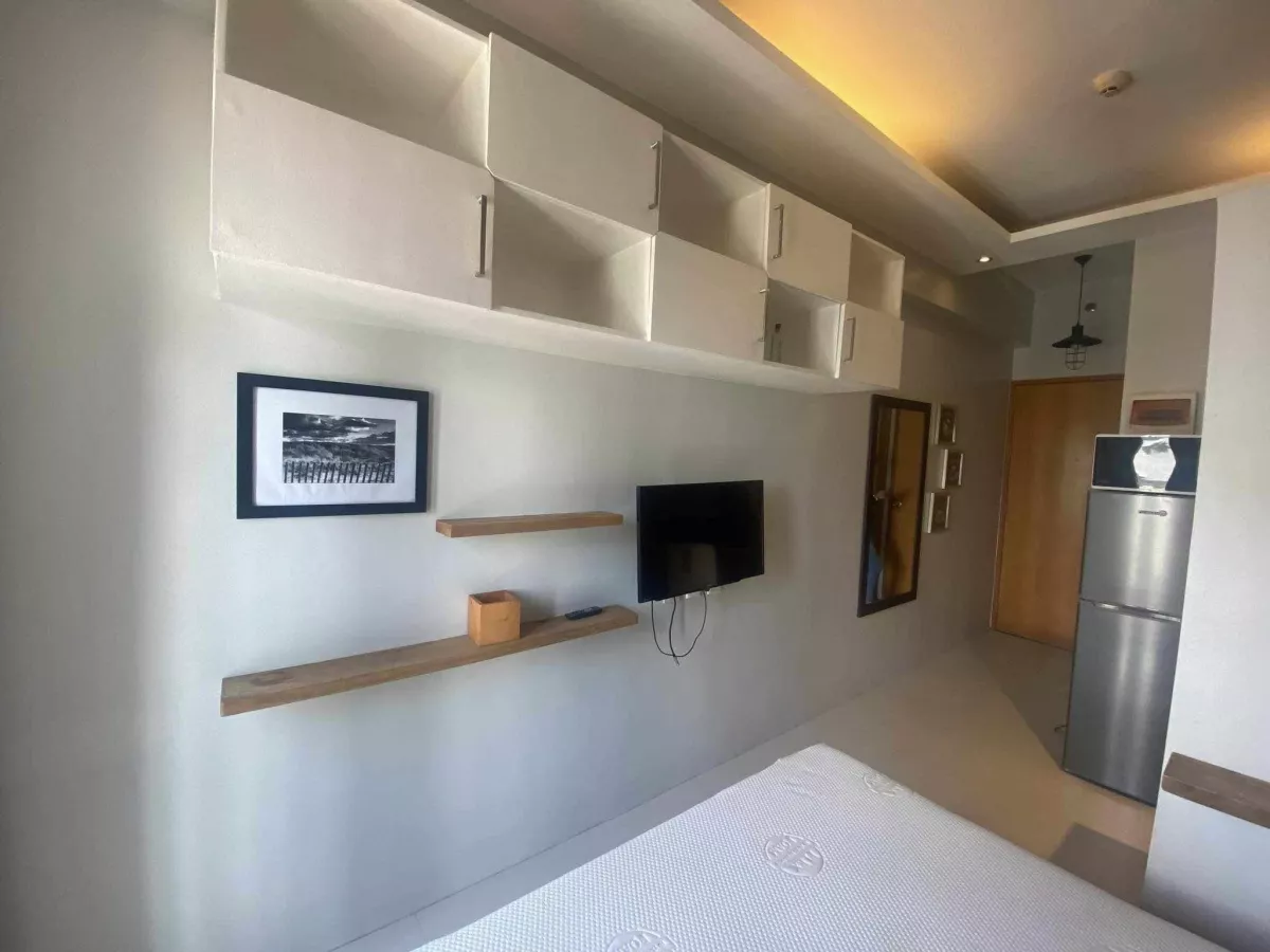 FOR SALE STUDIO UNIT IN LOT 8 CONDOMINIUM — Studio in P. Almendras Street, Cebu City, Central Visayas — Photo 5