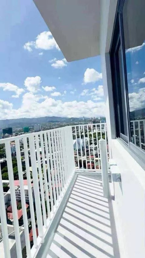 FOR ASSUME 2 STUDIO UNITS @CITY CLOU — Studio in Dionisio Jakosalem Street, Cebu City, Cebu — Photo 7