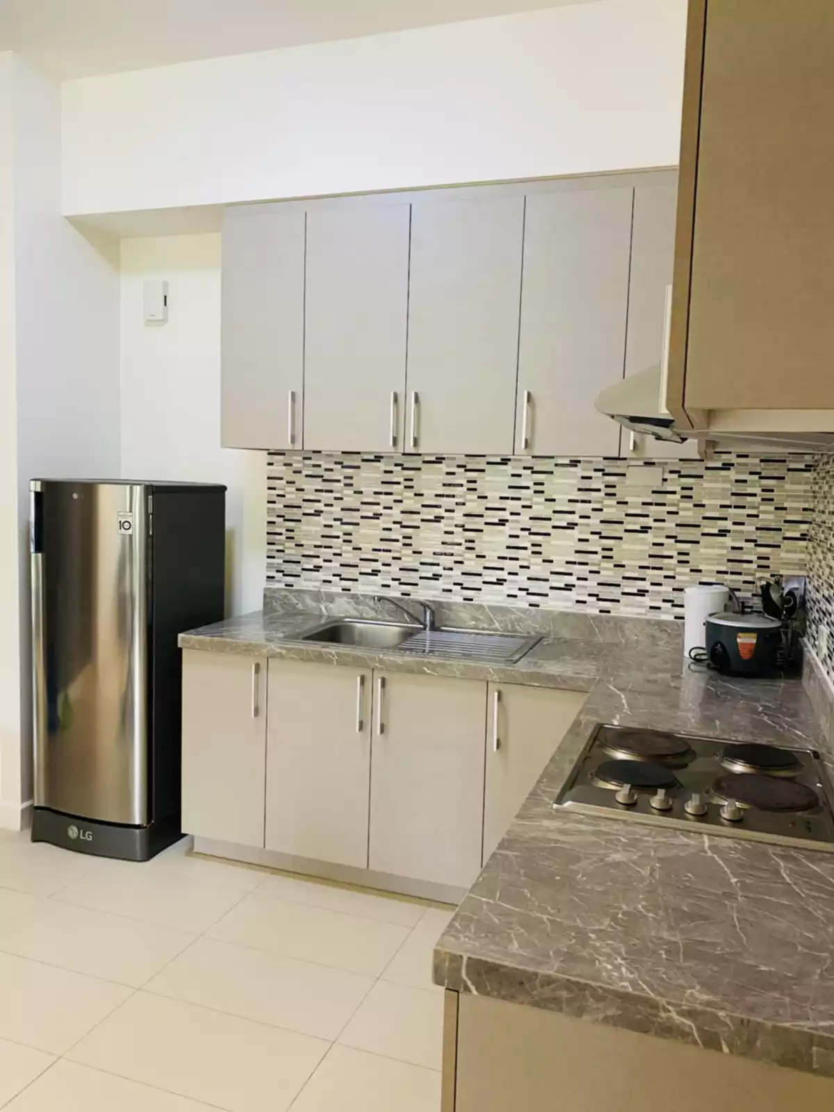 1BEDROOM FOR SALE IN 32SANSON BY ROCKWELL LAHUG CEBU CITY — 1 Bedroom in Cebu City, Cebu, Philippines — Photo 5
