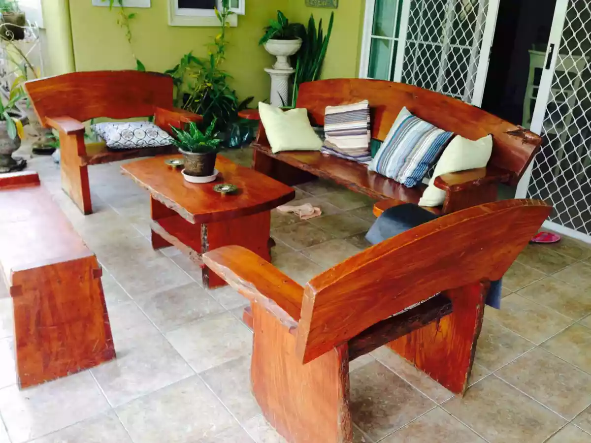 RUSH SALE 6BR SINGLE DETACHED HOUSE AND LOT IN SOUTH PLAINS GUADALUPE CEBU CITY
