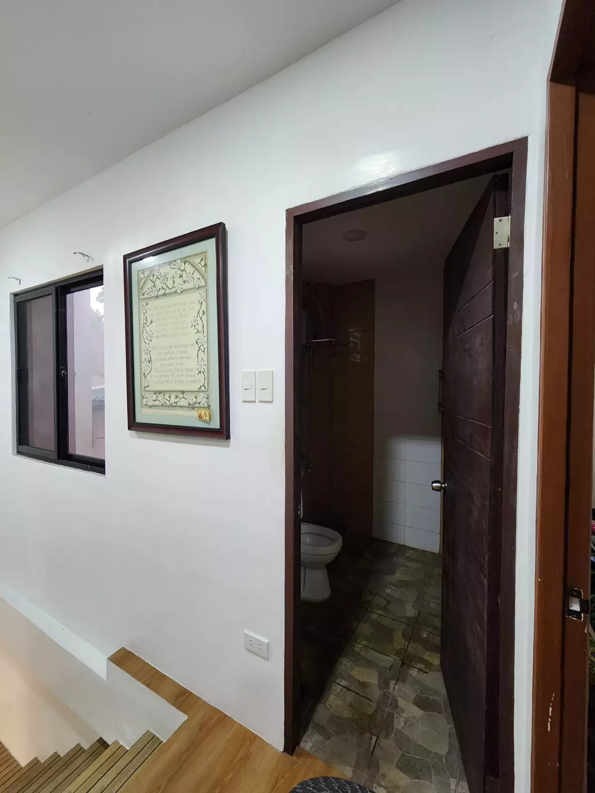 Open photo 12 of 14 — House & Lot with Unfinished Apartment