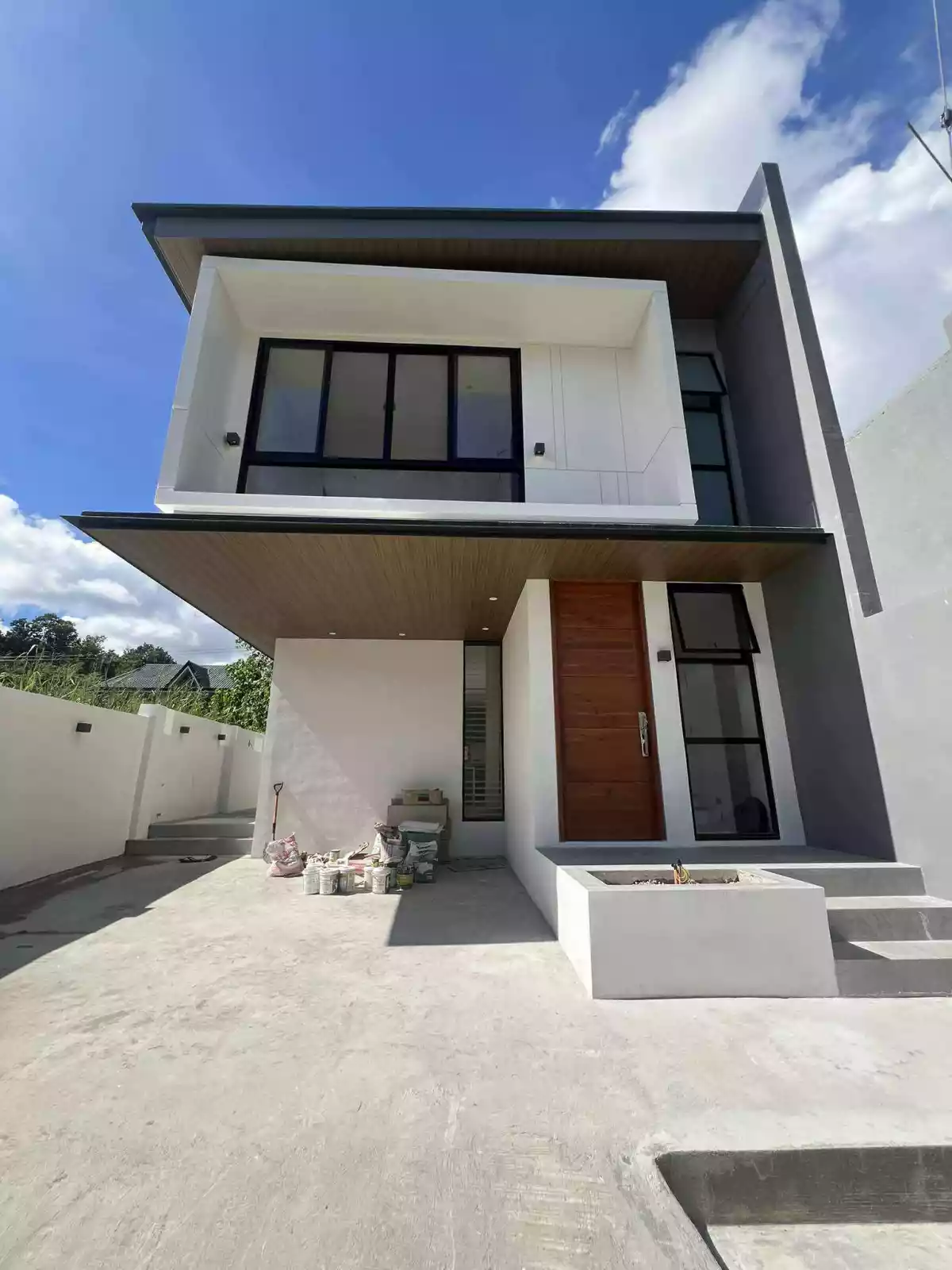 2 STOREY HOUSE AND LOT IN METROPOLIS SUBDIVISION — House and Lot in Cebu City, Cebu, Philippines — Photo 7