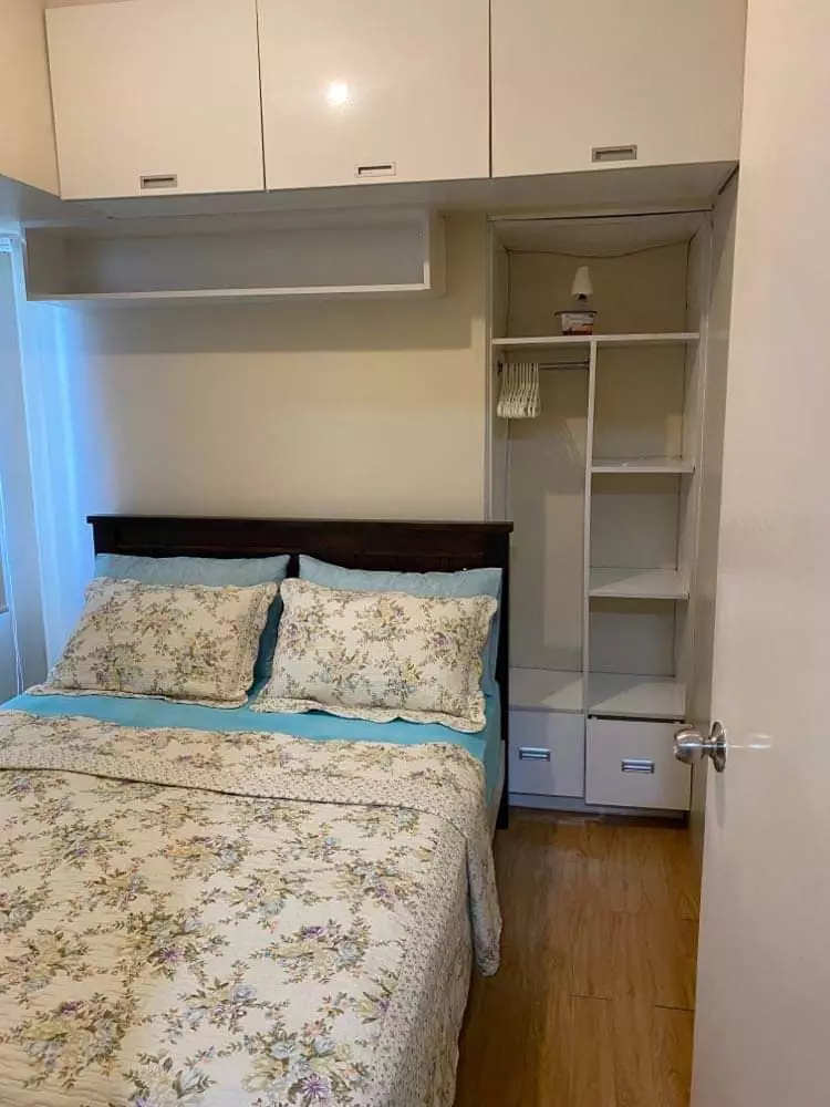 1-BEDROOM CONDO AT AVIDA TOWER FOR SALE