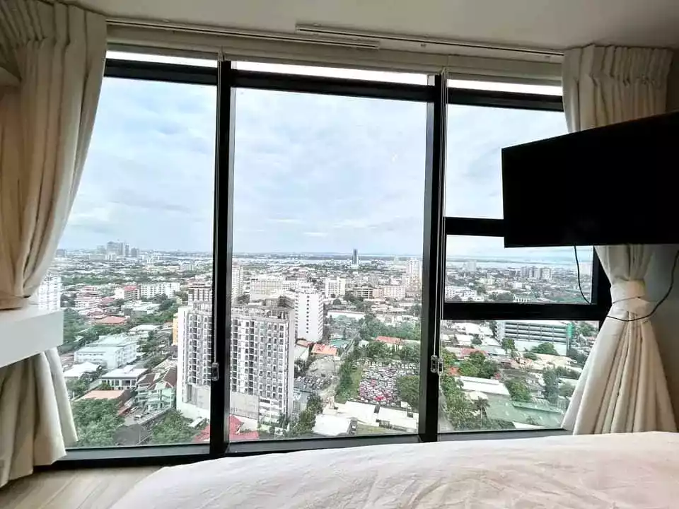 3BR Luxury Penthouse Super Rush Sale — Penthouse — Photo 2