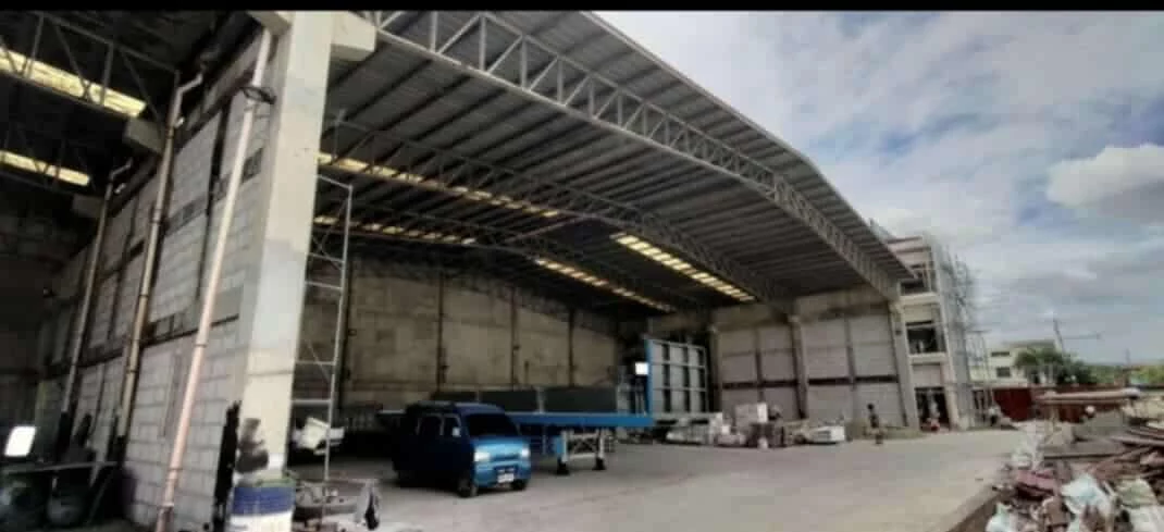 Office Building and Warehouse Complex for LEASE — Warehouse in Mandaue City, Cebu, Philippines — Photo 4