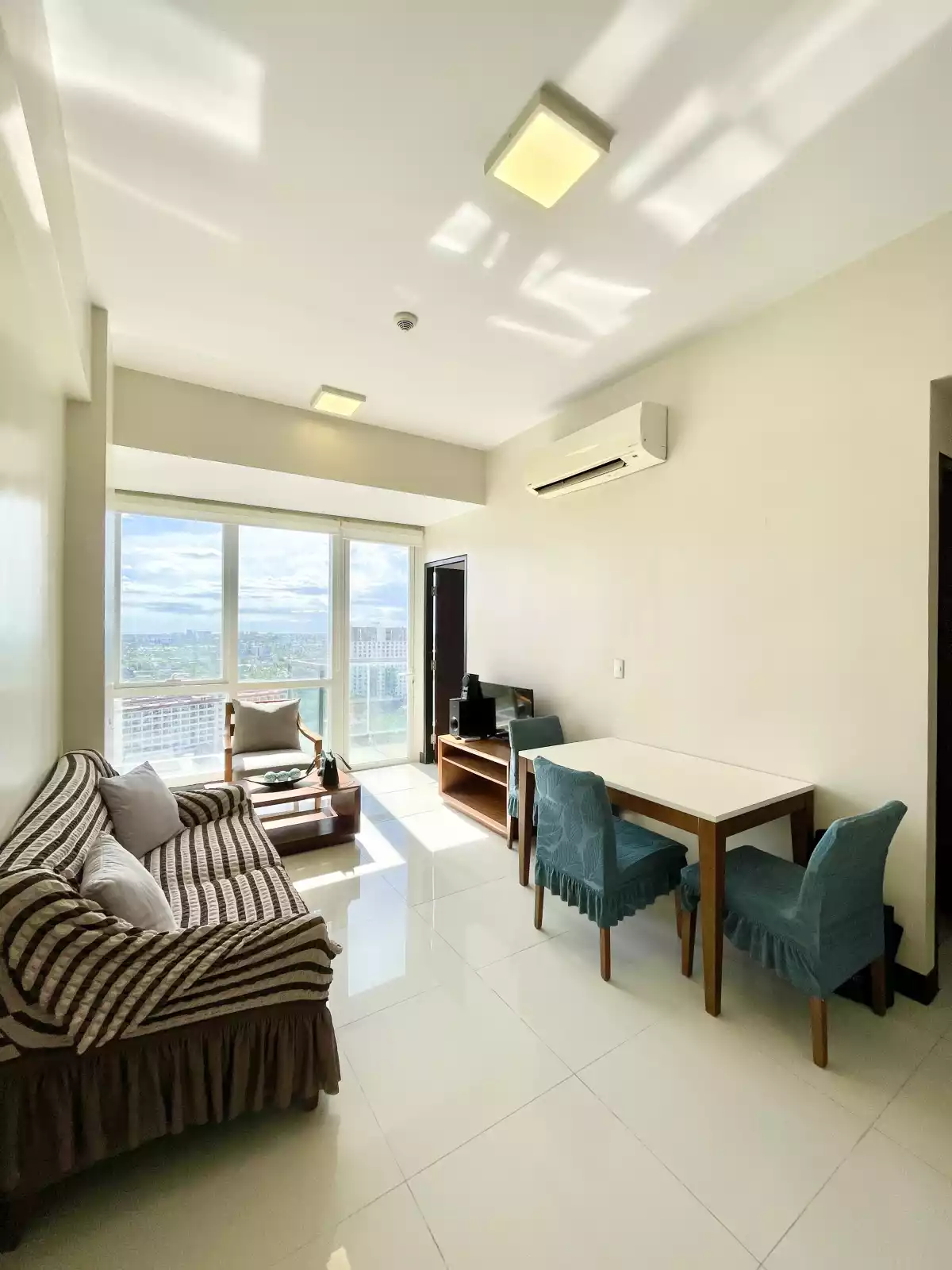 One PacificResidences Mactan Newtown
