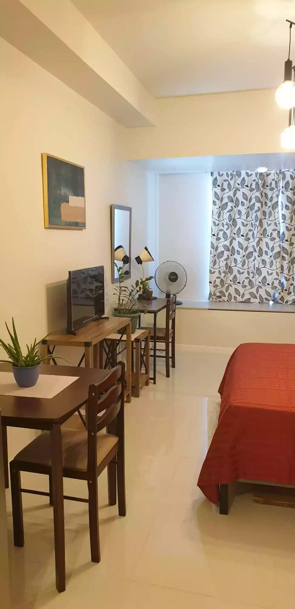 studio unit for rent in mandani bay tower 1