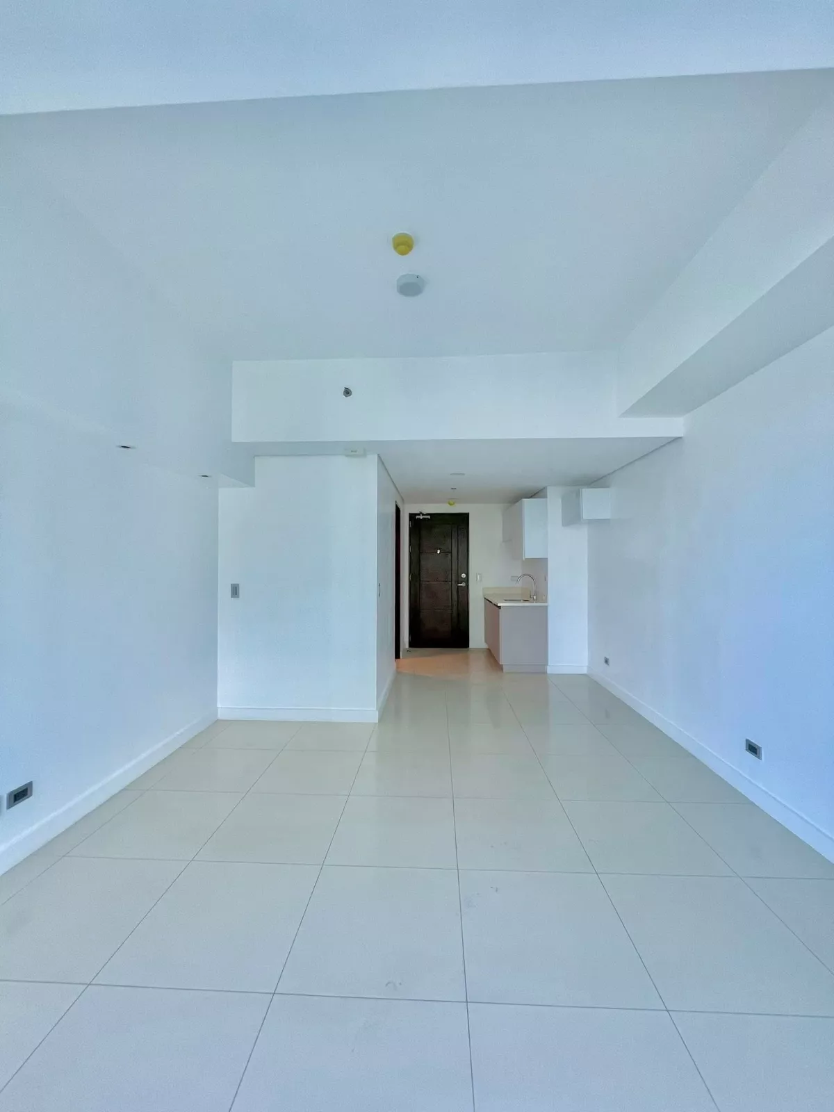 38 Park Avenue - Special Studio — Studio in Apas, Cebu City, Cebu — Photo 2