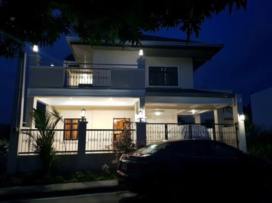For Sale House and Lot in Executive Parkview Village — House and Lot in Naga City, Camarines Sur, Philippines — Photo 2