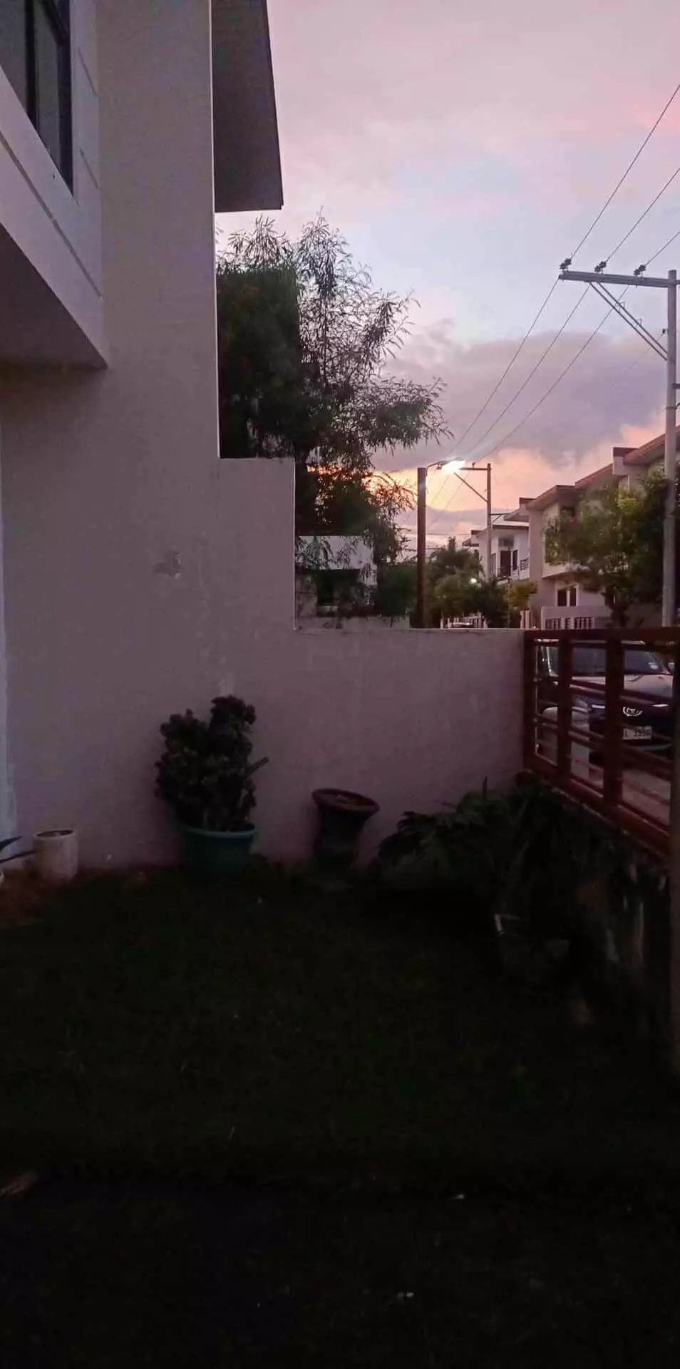 3 BEDROOM HOUSE FOR SALE — House and Lot in H Abellana, Mandaue City, Cebu — Photo 2
