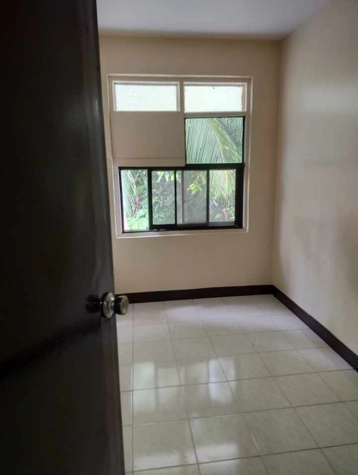 House & Lot FOR SALE!!! — House and Lot in Davao del Sur, Philippines — Photo 4