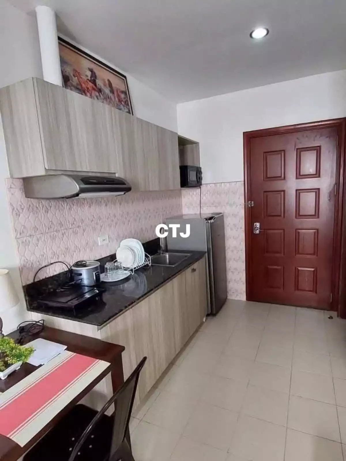 Sacrifice Studio for Sale Near Ayala Center Cebu — Studio in Molave Street, Cebu City, Cebu — Photo 2