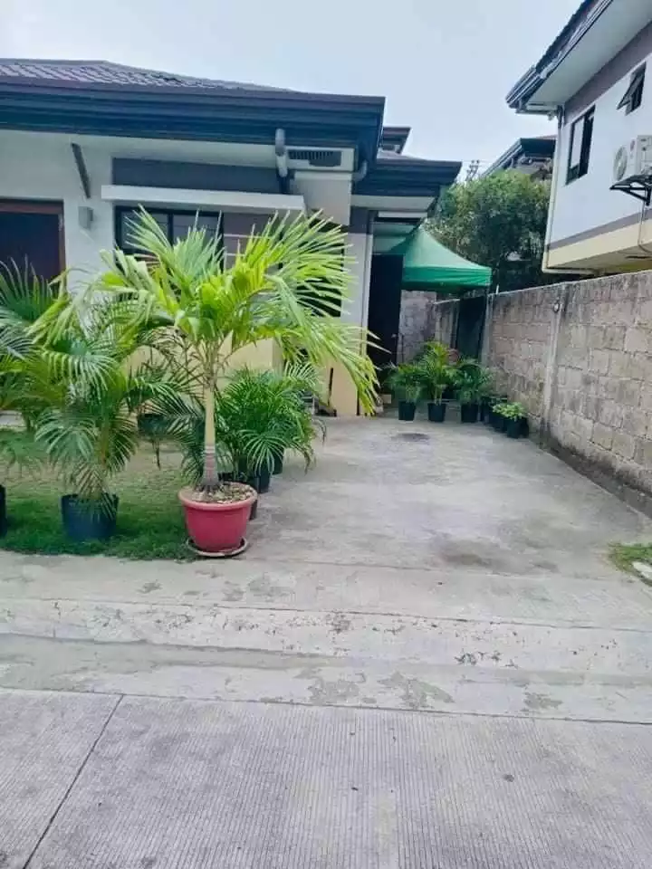 SINGLE STOREY 2 BEDROOM HOUSE AND LOT FOR SALE — House and Lot in Tungkop Road, Minglanilla, Cebu — Photo 3