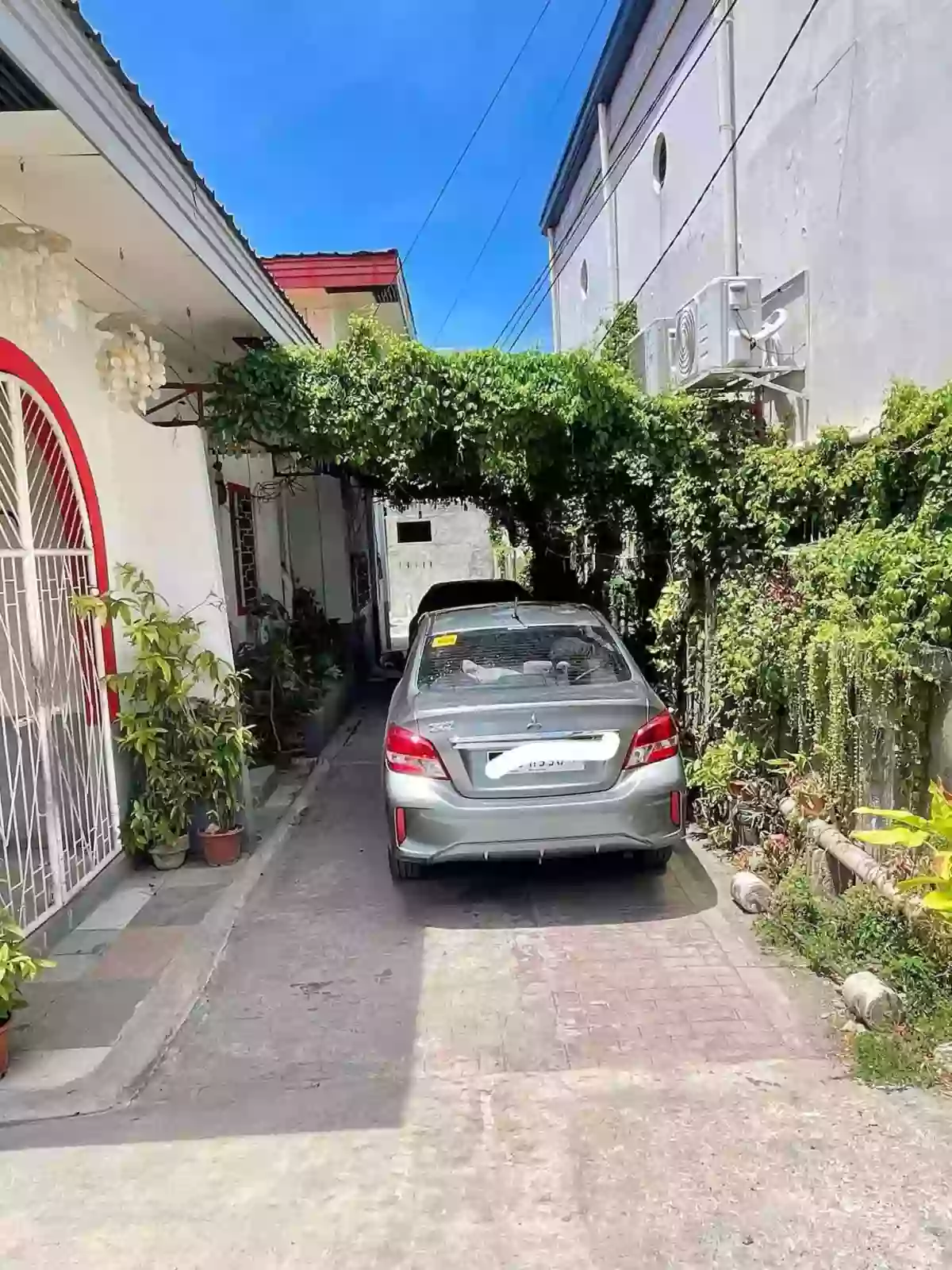 RUSH SALE 2-STOREY HOUSE AND LOT FOR SALE CLEAN TITLE — House and Lot in Natalio B. Bacalso Avenue, Cebu City, Cebu — Photo 3