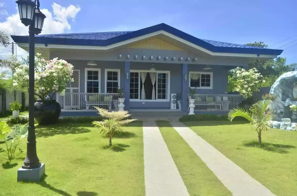 A Luxurious House is up for sale in the Northern part of Cebu! — House and Lot in Daanbantayan, Cebu, Philippines — Photo 6