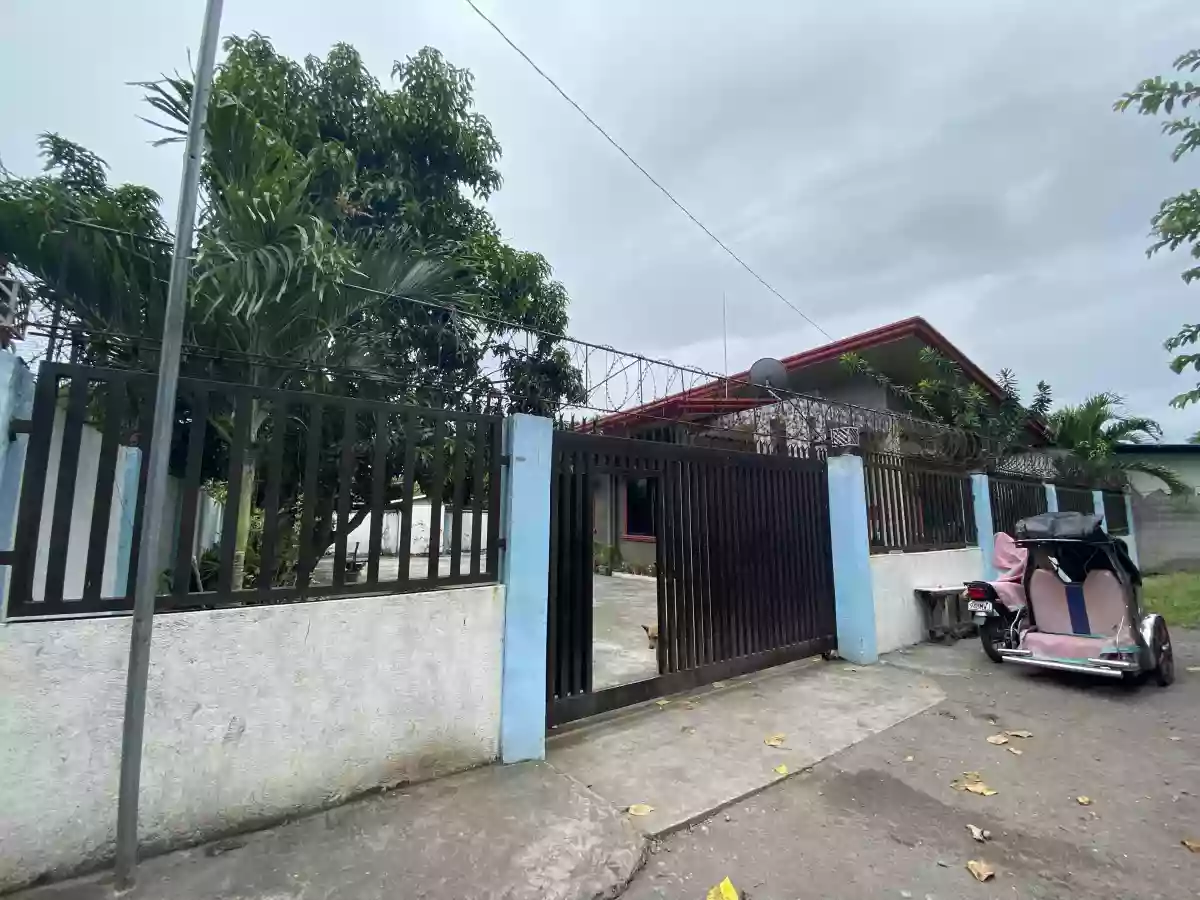 BIG HOUSE FOR SALE — House and Lot in General Santos City, South Cotabato, Philippines — Photo 3