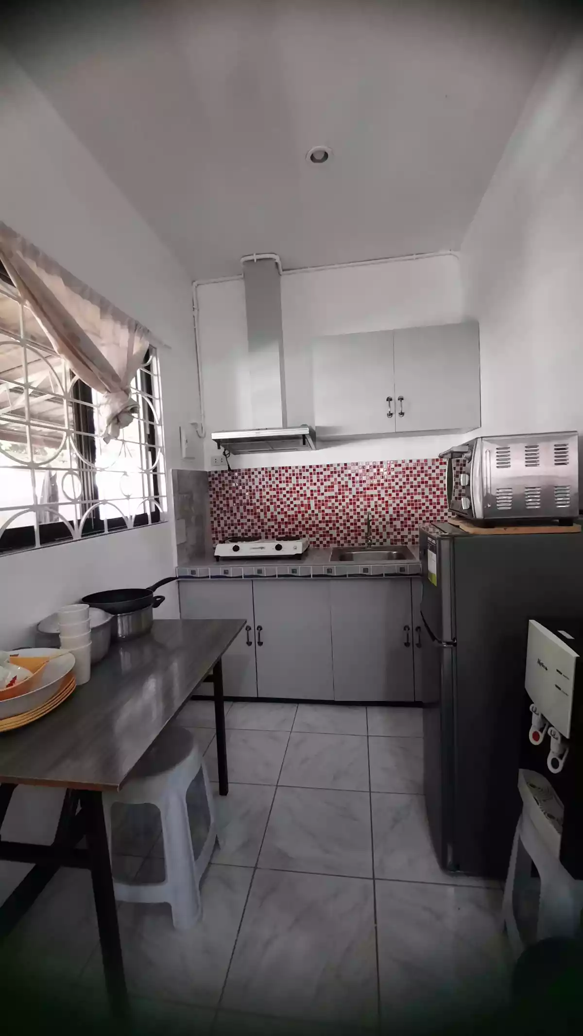 House and Lot with 2 Loft type Studio Units — House and Lot in Dumaguete, Negros Oriental, Philippines — Photo 6