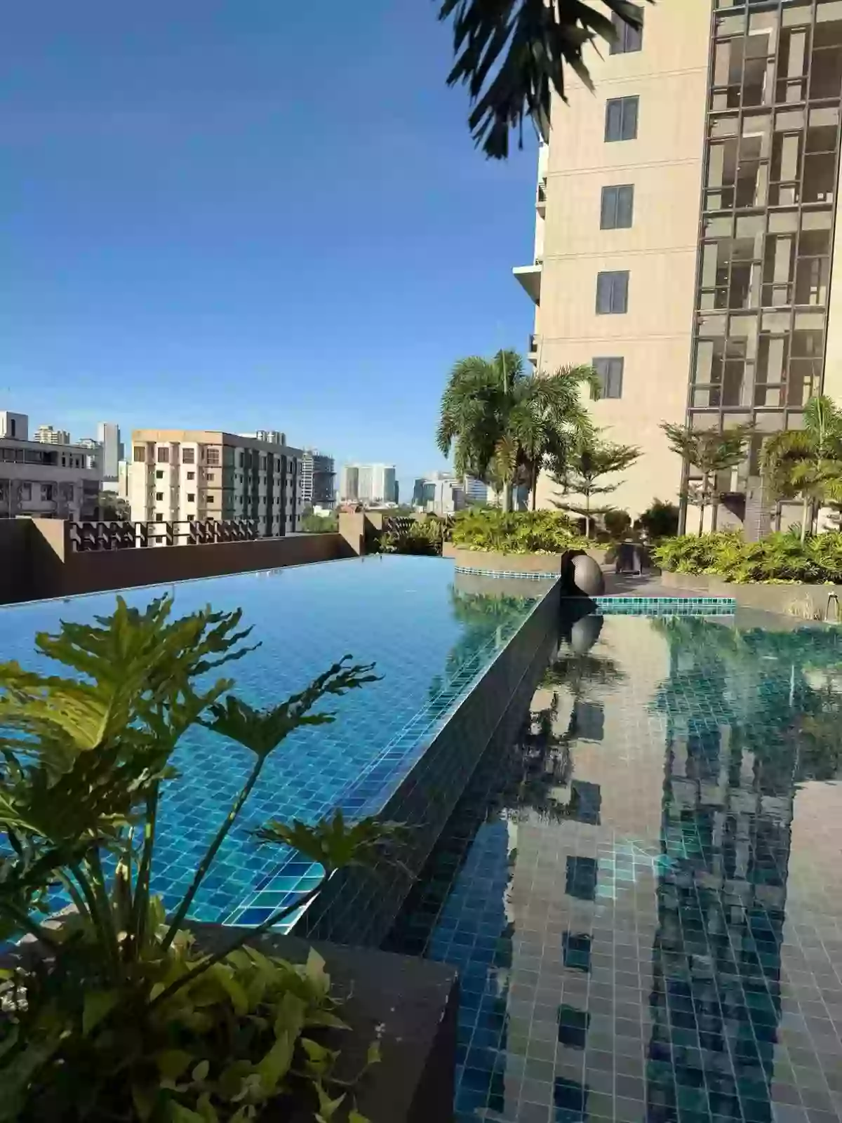 Studio unit with parking in Baseline Prestige — Studio in Cebu City, Cebu, Philippines — Photo 2
