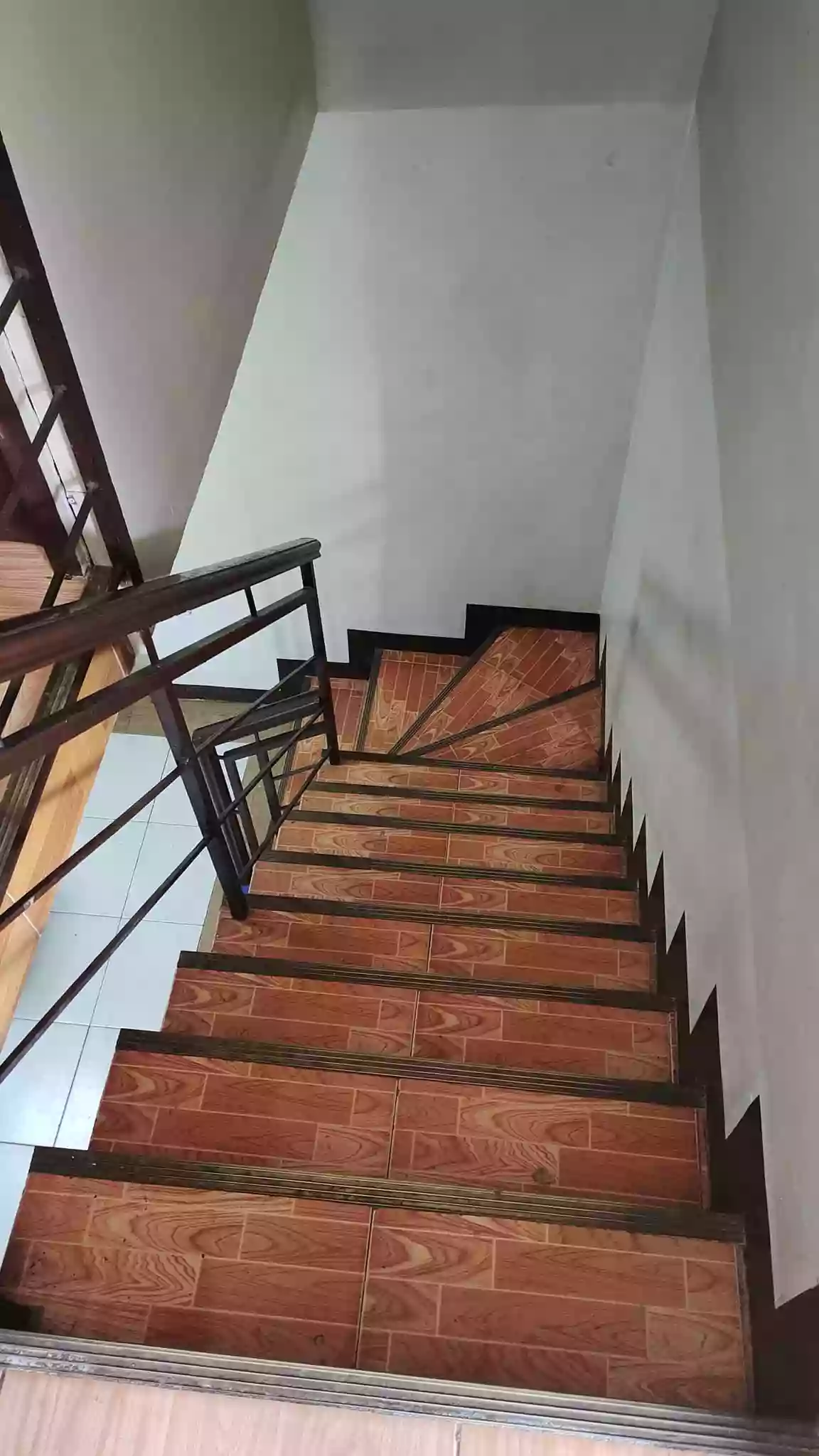 Corner House and Lot for Sale — Townhouse in Lapu-Lapu City, Cebu, Philippines — Photo 5