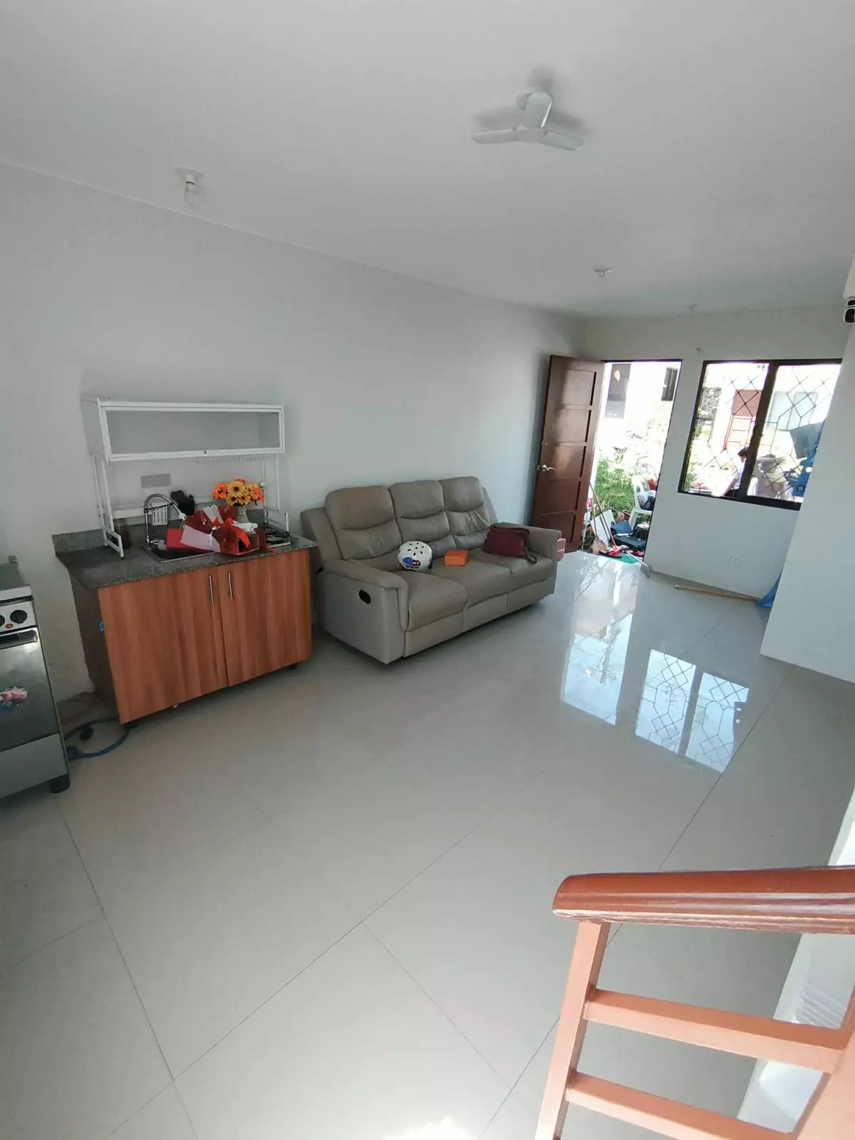 CASA MIRA NAGA TOWNHOUSE — House and Lot in lt 6 casa mira naga — Photo 7