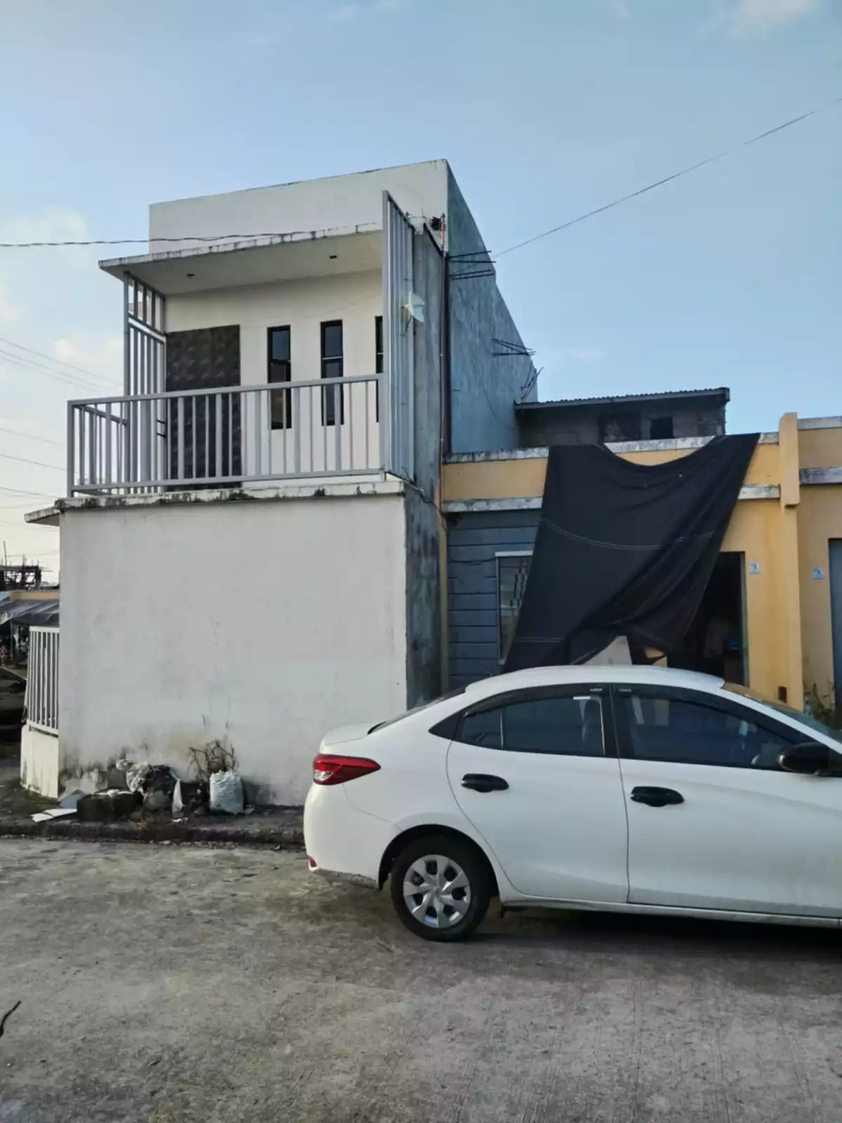 House and Lot for Sale!