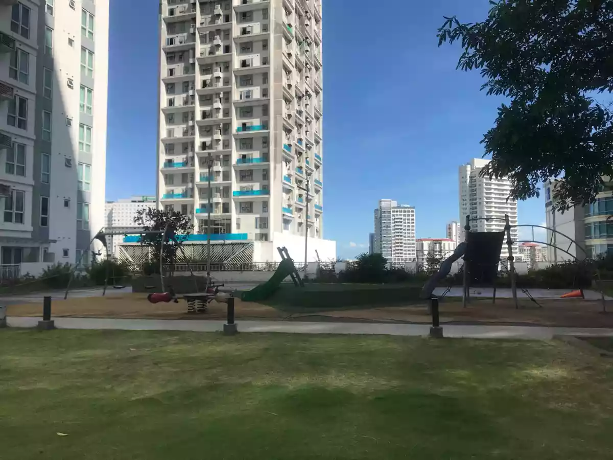 Open photo 14 of 18 — Beautifully Furnished Studio Unit in Solinea for Sale