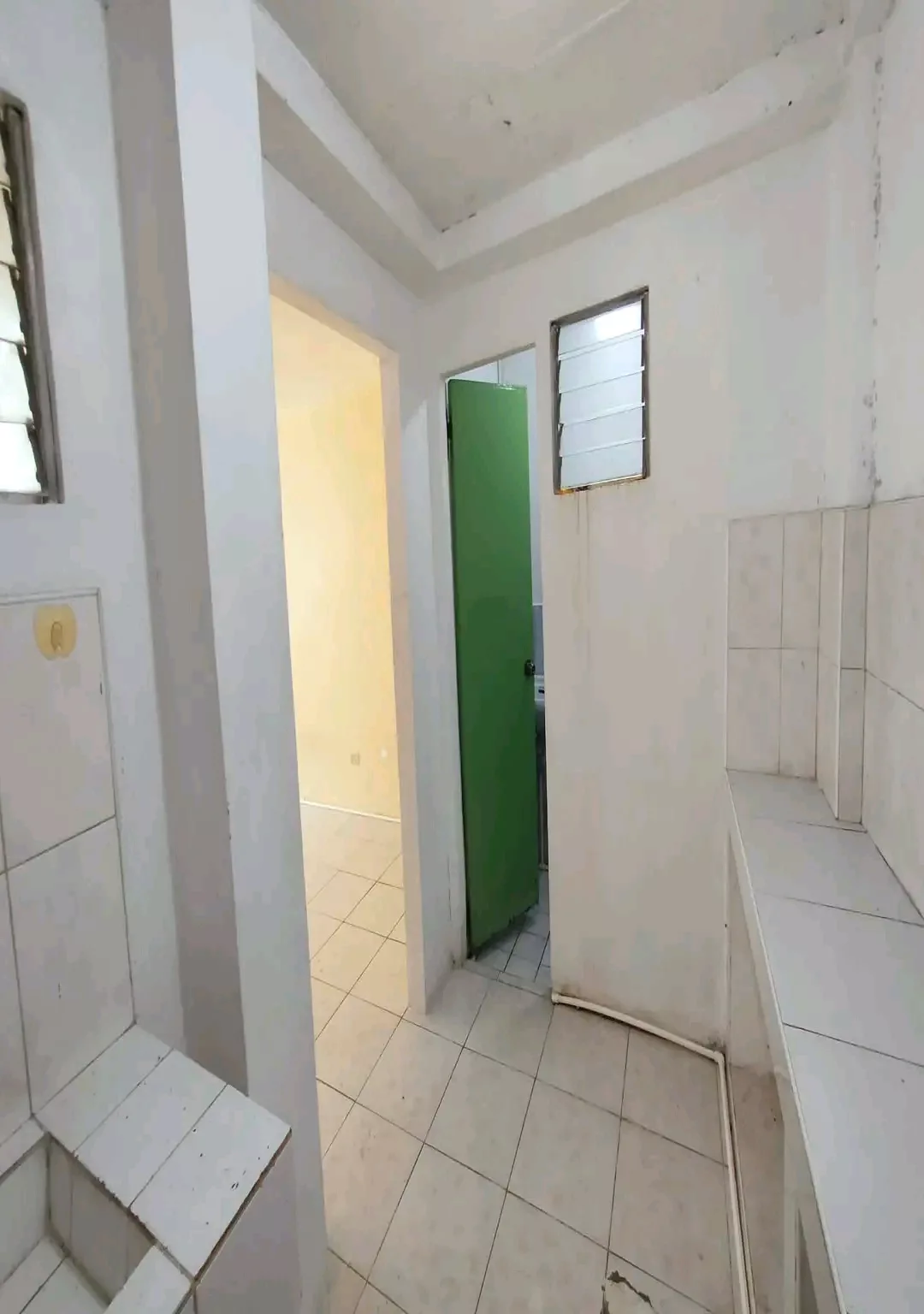 2 Storey Townhouse — House and Lot in Minglanilla, Cebu, Philippines — Photo 3