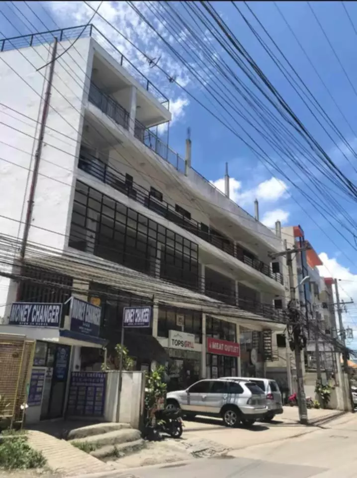 Income Generated Building For Sale at LapuLapu
